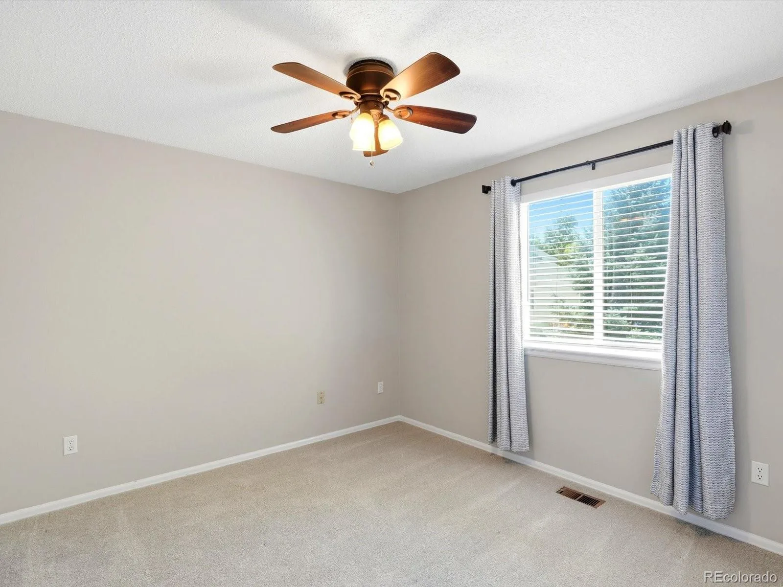 6570 W 96th Drive Broomfield CO 80021 | MLS #REC4774202 07222026145259 1600 25