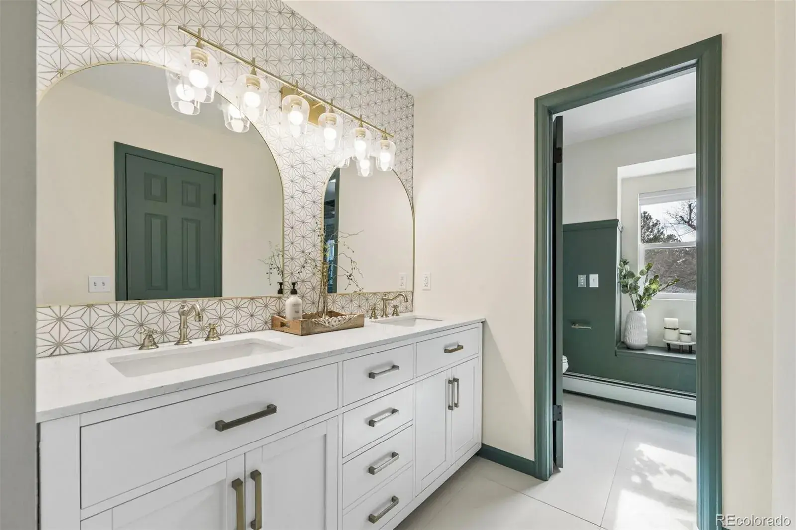 03012026204420 1600 21