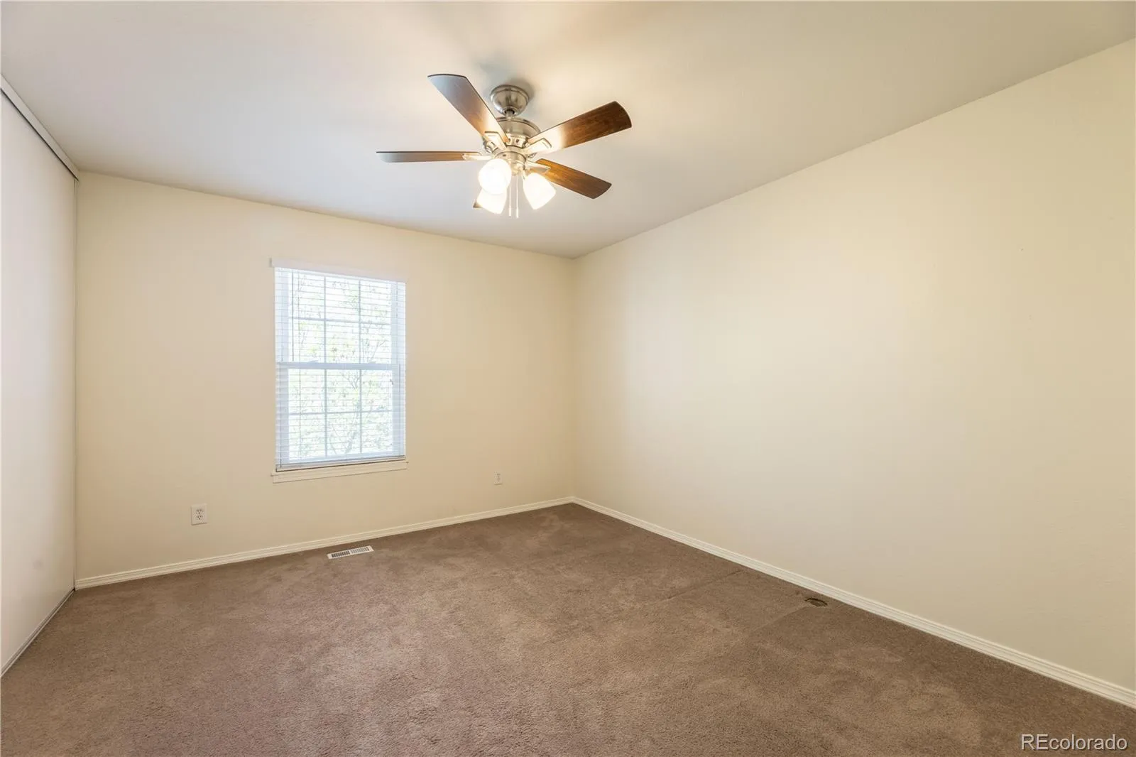 1811 S Quebec Way #3 Denver CO 80231 MLS #REC4782169 05232026094217 1600 17