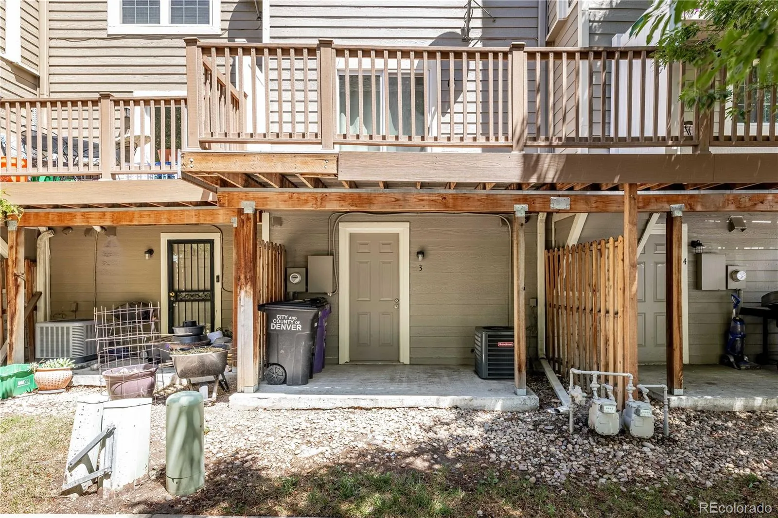 1811 S Quebec Way #3 Denver CO 80231 MLS #REC4782169 05232026094217 1600 21