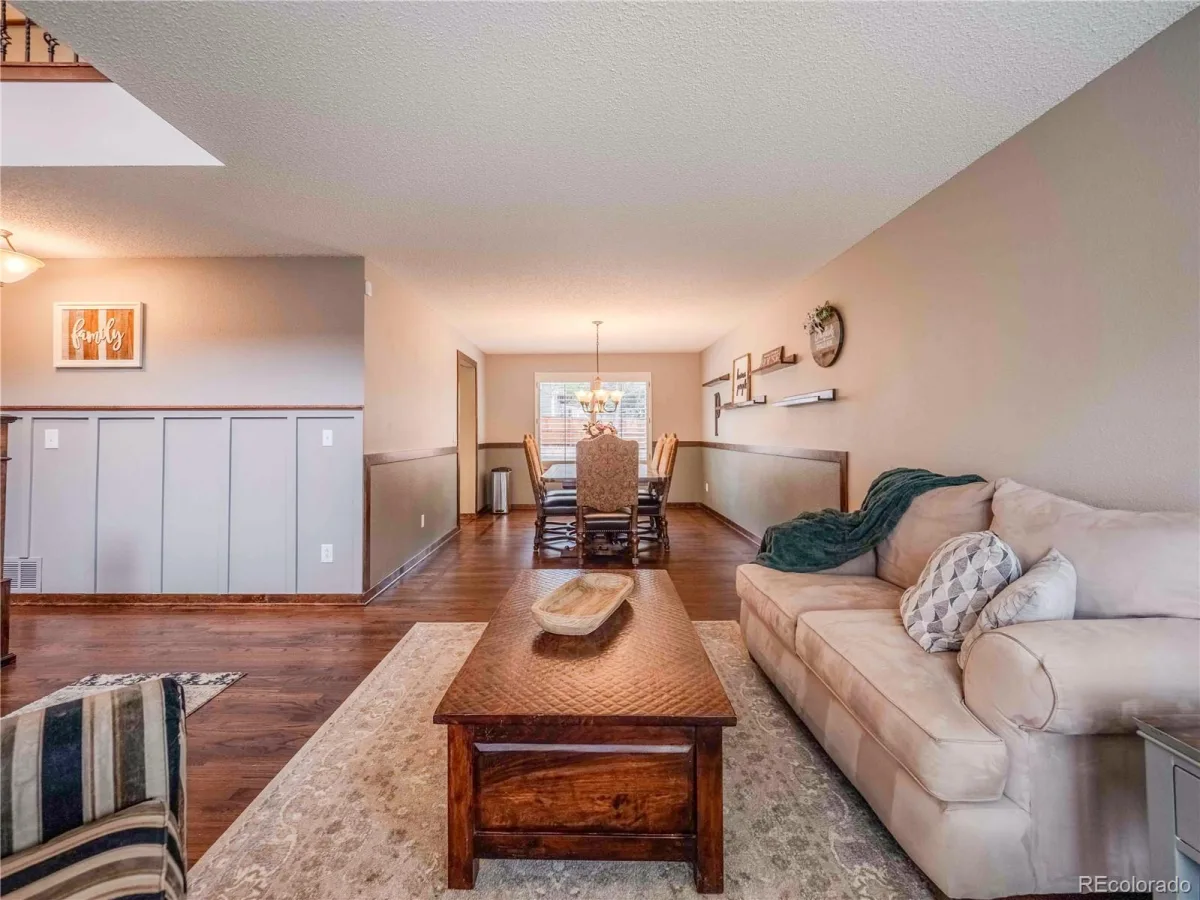 10071 Silver Maple Circle Highlands Ranch CO 80129 MLS #REC4782269 06092026000427 1200 5