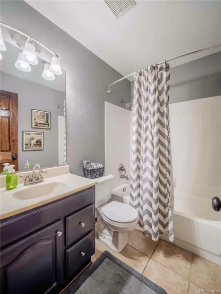 10071 Silver Maple Circle Highlands Ranch CO 80129 MLS #REC4782269 06092026000427 800 32