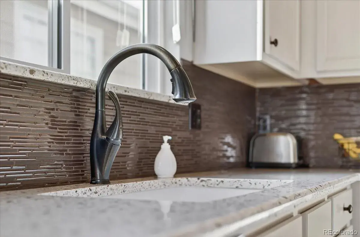 01292026005135 1200 6