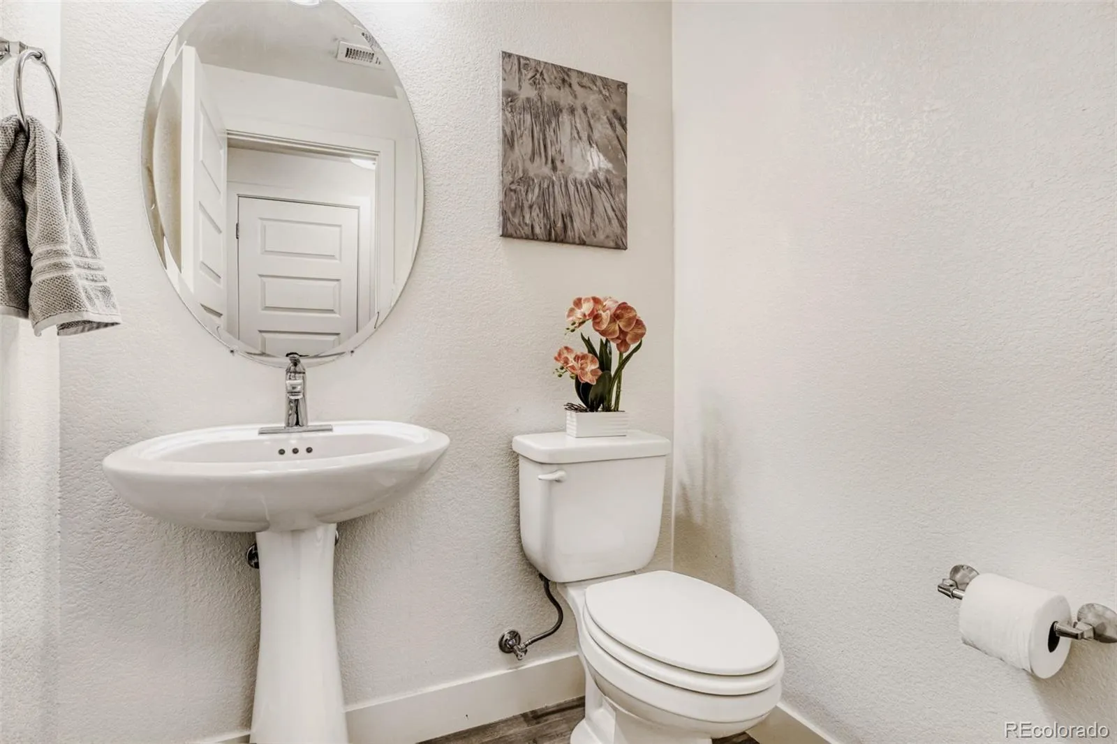 19562 E Sunset Circle Centennial CO 80015 | MLS #REC4787432 04012026150554 1600 10