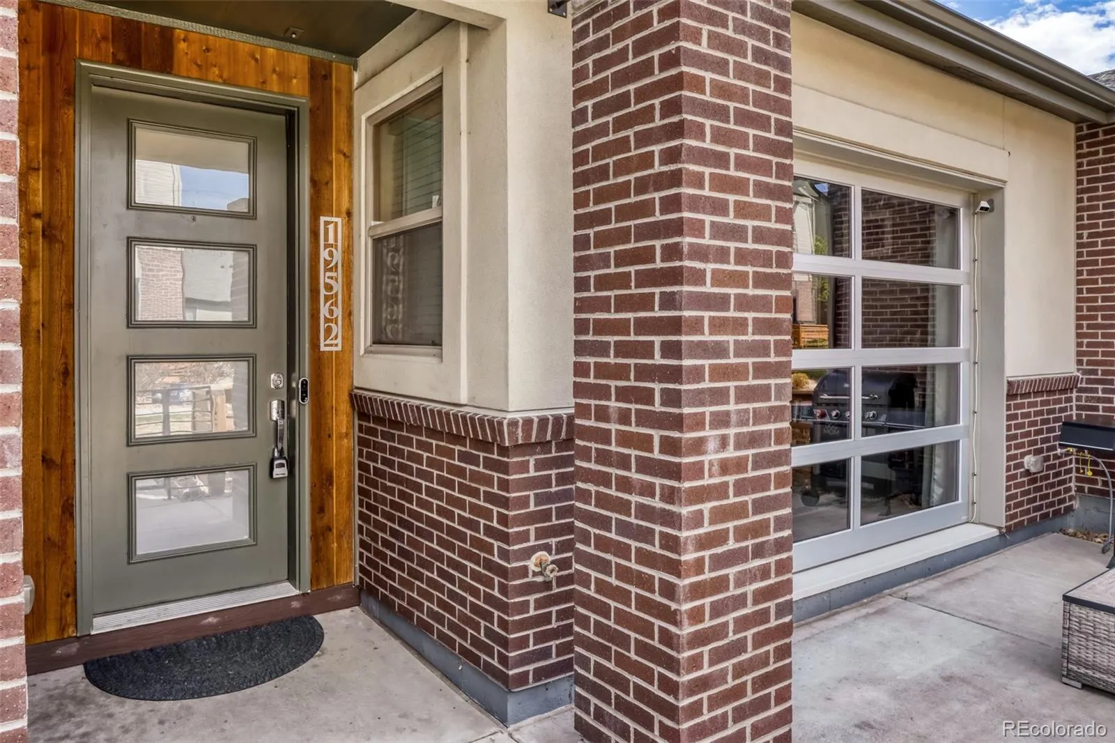 19562 E Sunset Circle Centennial CO 80015 | MLS #REC4787432 04012026150554 1600 2