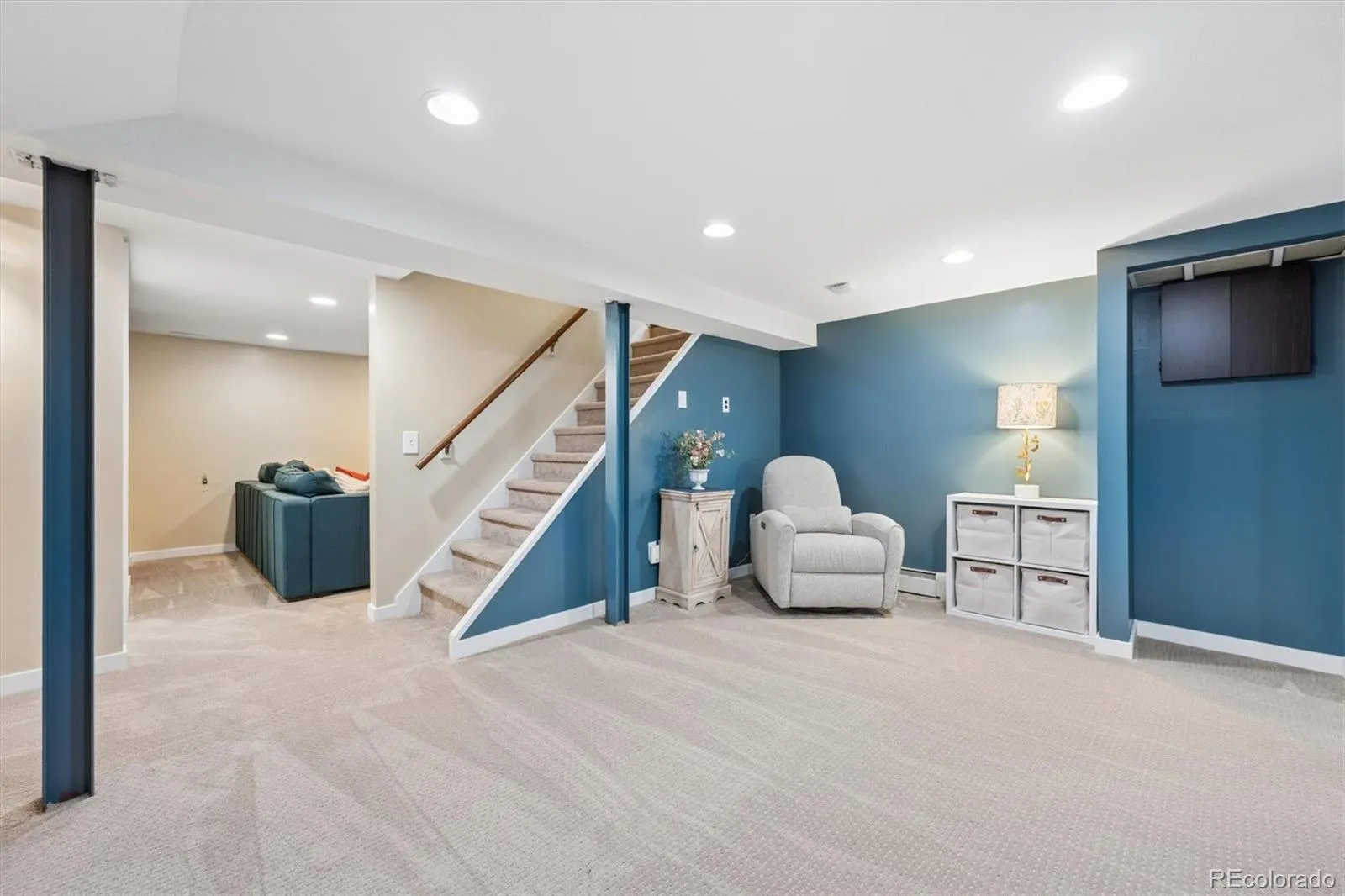 04012026165630 1600 16