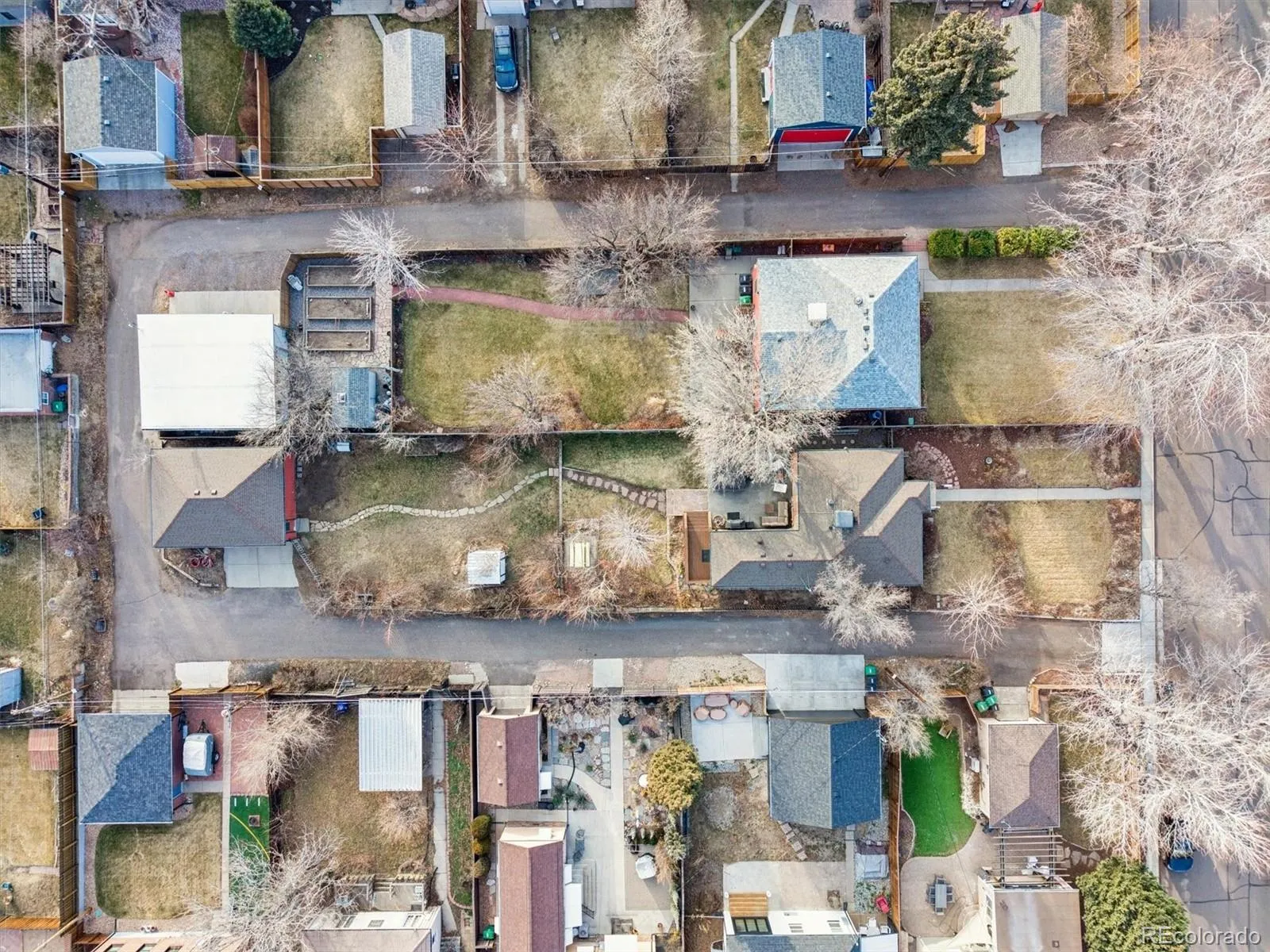 04012026165630 1600 35