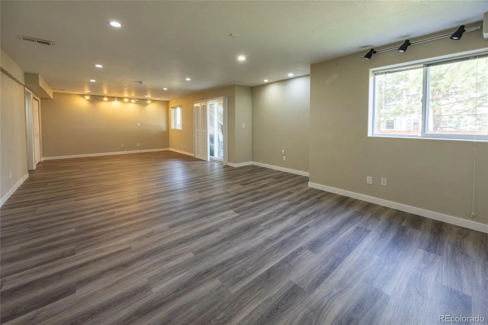 04152026045126 1600 32