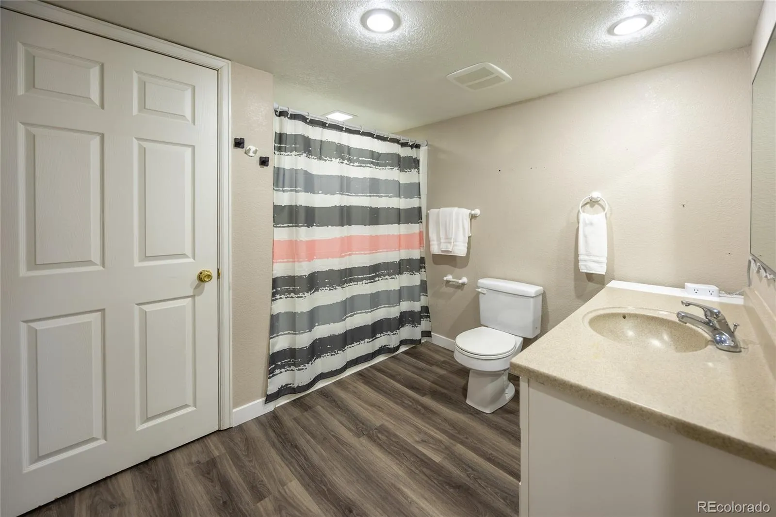 04152026045126 1600 35