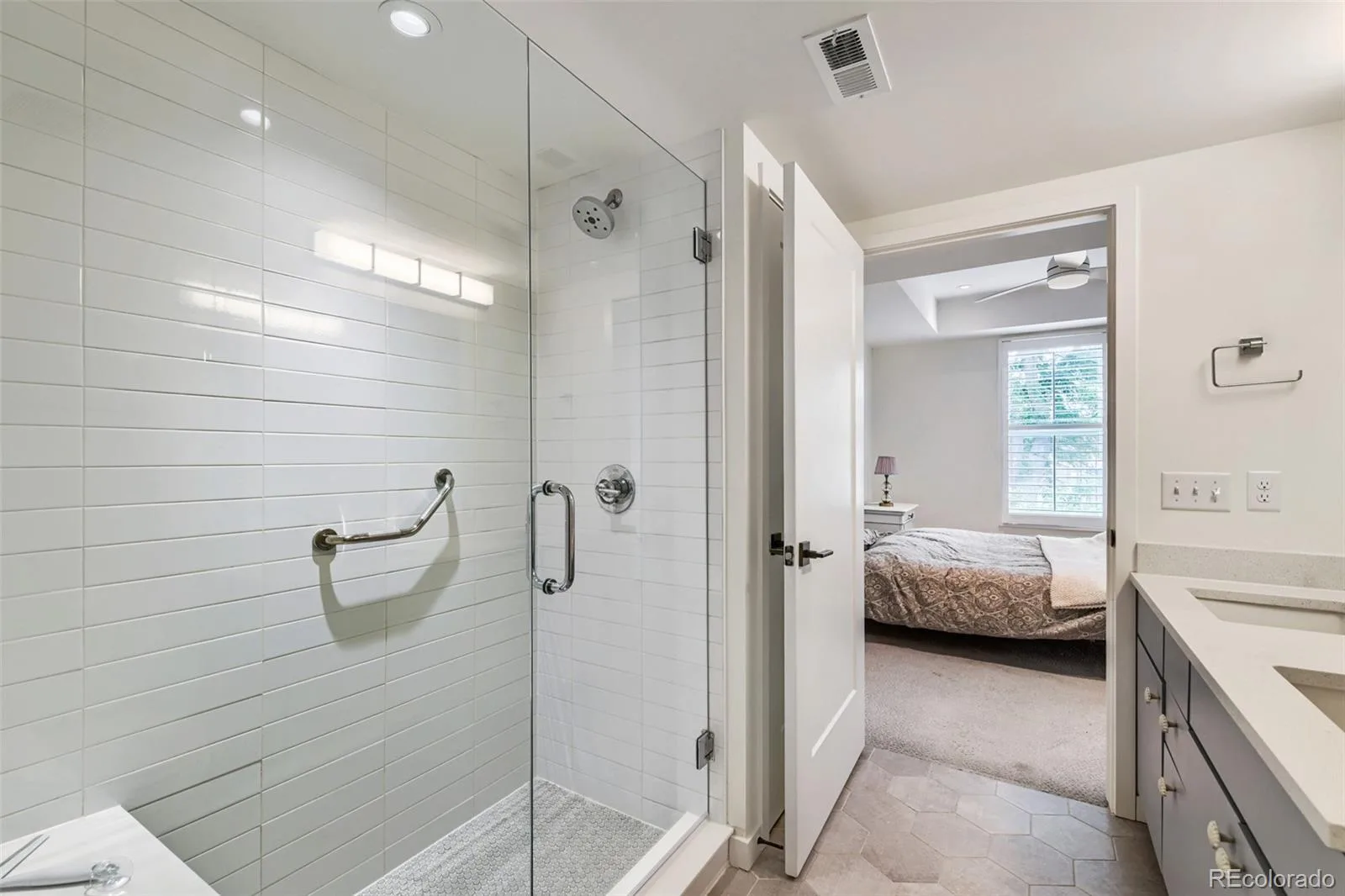 7357 Grandview Avenue #203 Arvada CO 80002 | MLS #REC4791591 08192026192956 1600 19