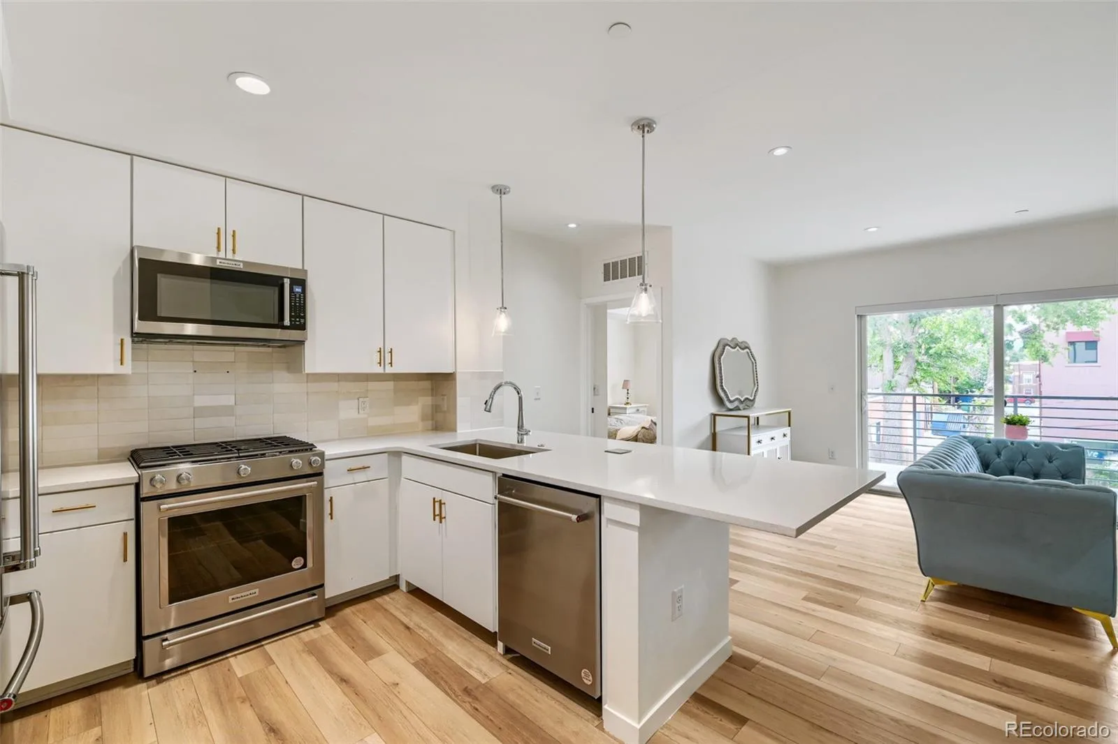 7357 Grandview Avenue #203 Arvada CO 80002 | MLS #REC4791591 08192026192956 1600 2