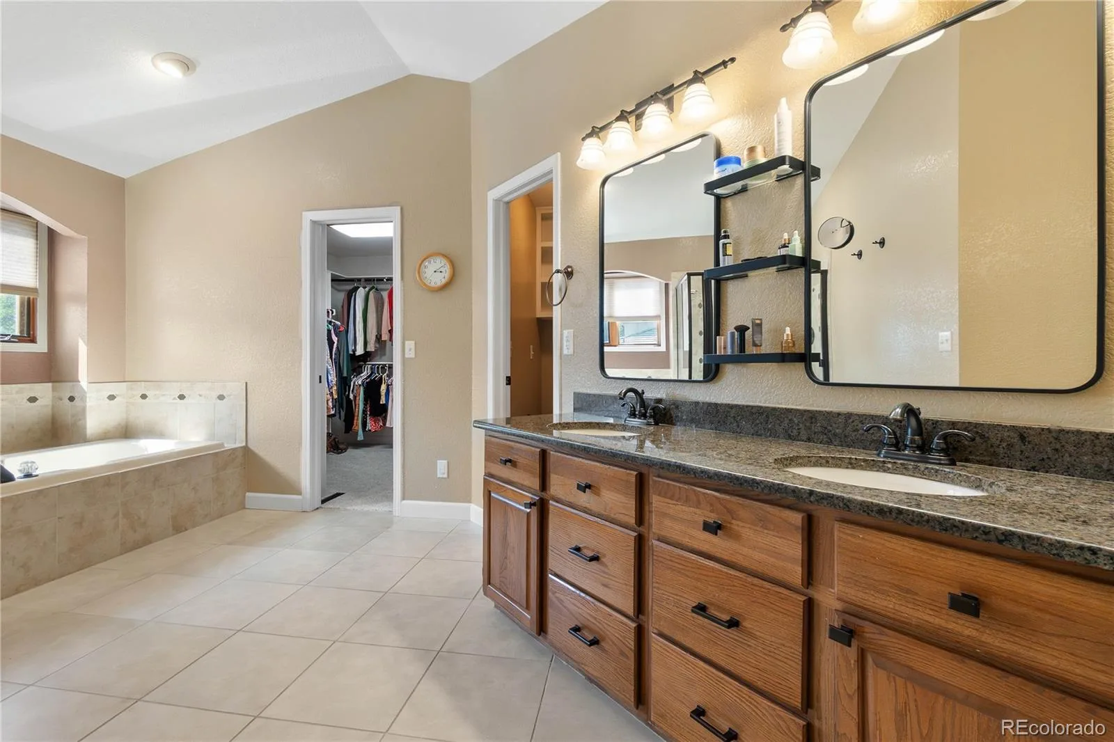822 Hays Circle Longmont CO 80504 | MLS #REC4793097 08202026211725 1600 30