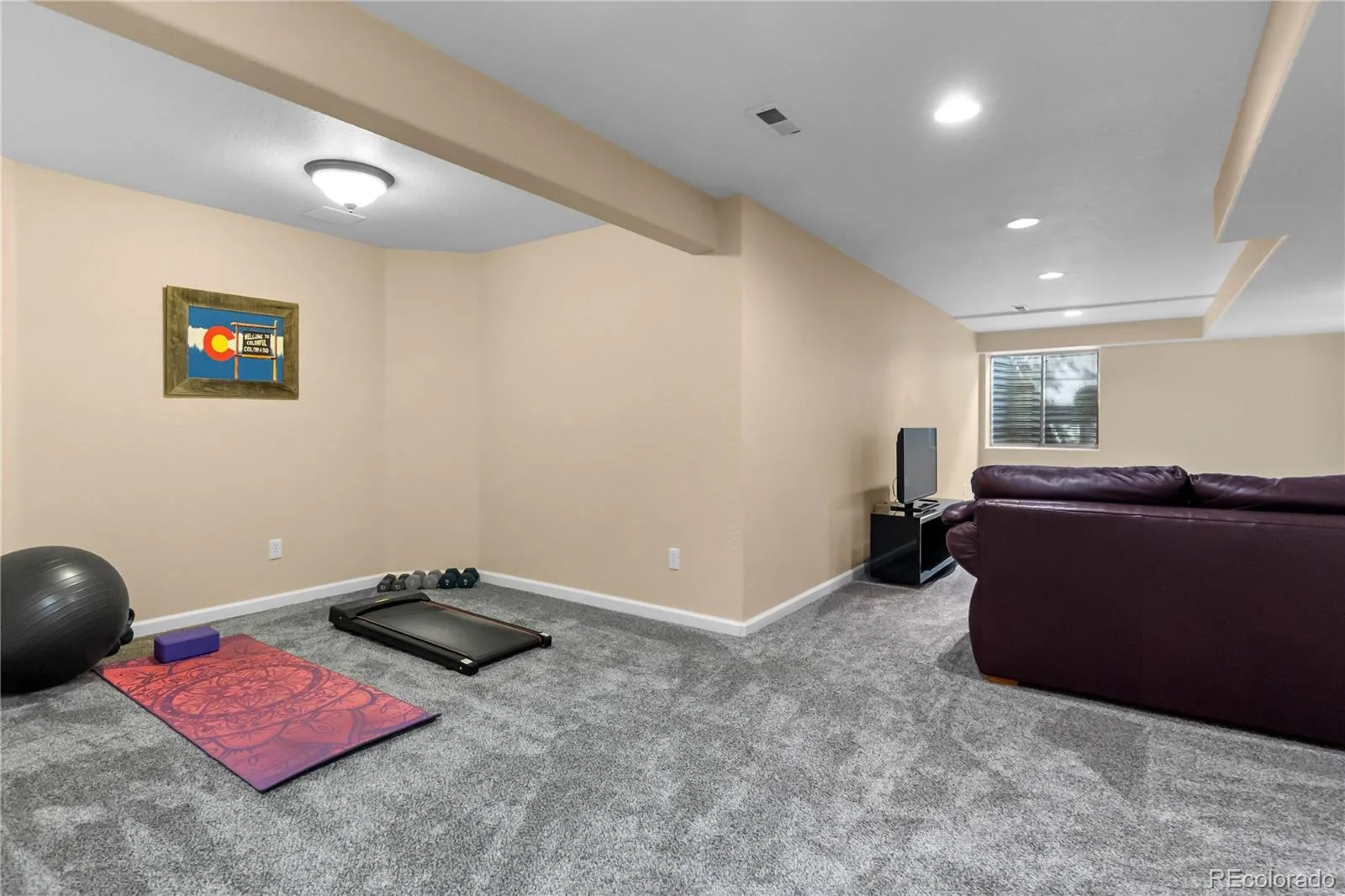822 Hays Circle Longmont CO 80504 | MLS #REC4793097 08202026211725 1600 35