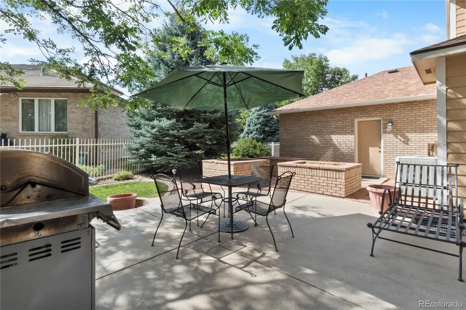 822 Hays Circle Longmont CO 80504 | MLS #REC4793097 08202026211725 1600 41