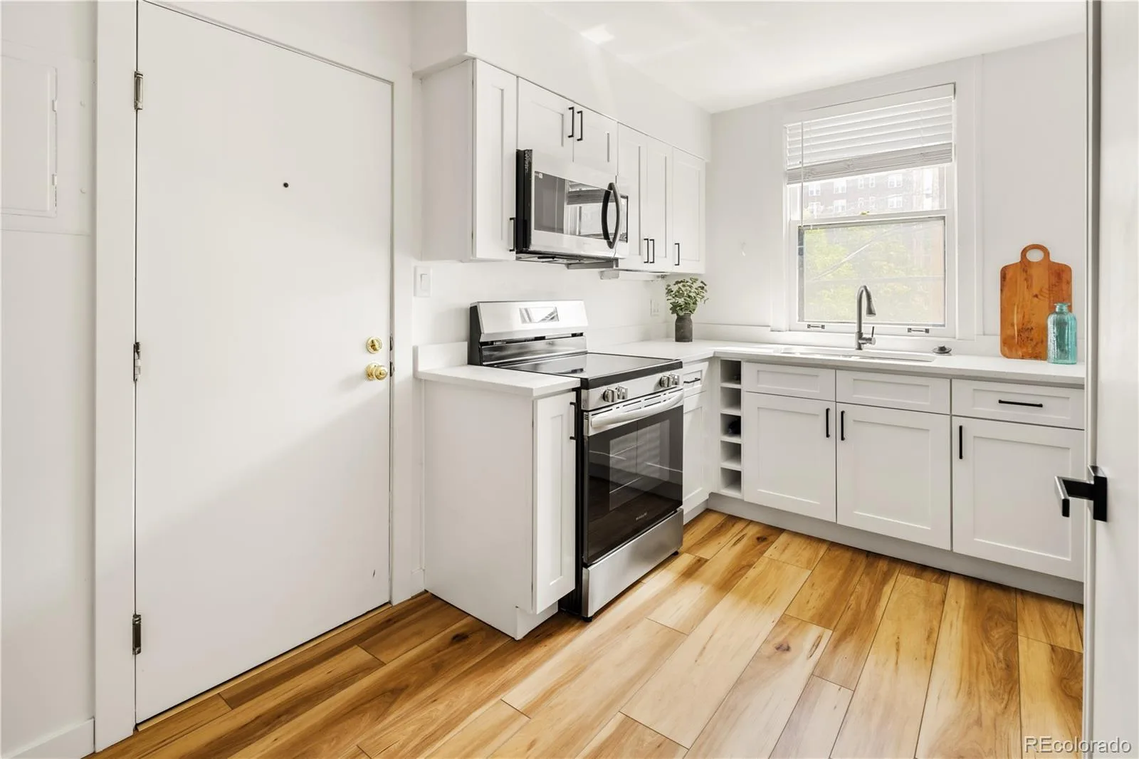 960 N Sherman Street #2E Denver CO 80203 MLS #REC4795692 07232026211139 1600 5