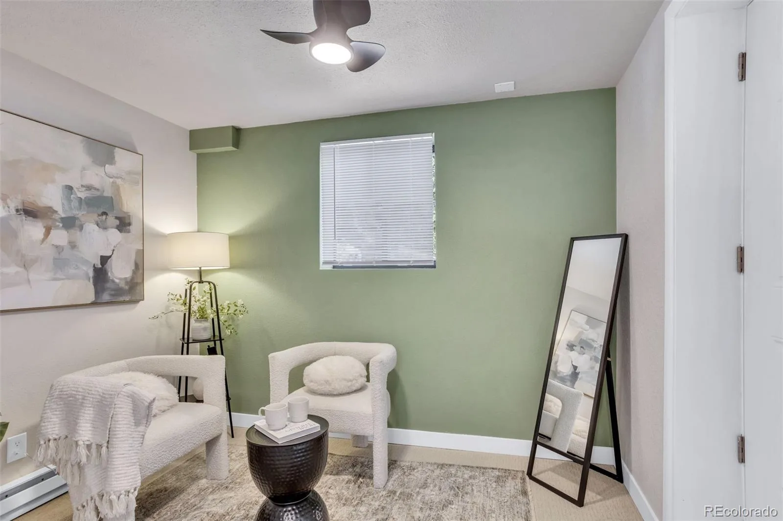 2960 Poplar Street Denver CO 80207 MLS #REC4796194 06162026232255 1600 14