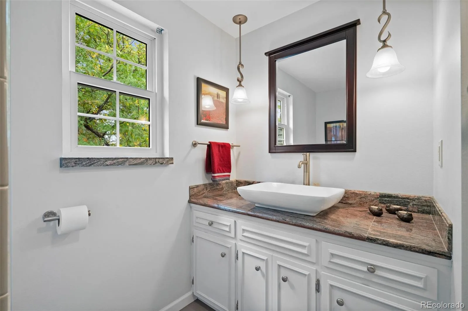 3895 S Poplar Street Denver CO 80237 | MLS #REC4796550 10142026183521 1600 34