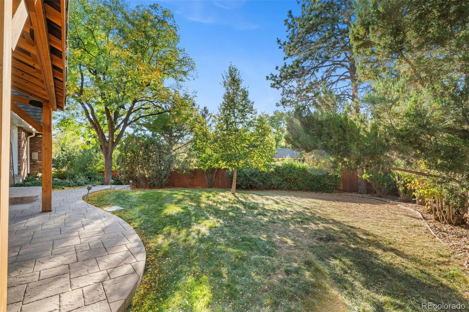 3895 S Poplar Street Denver CO 80237 | MLS #REC4796550 10142026183521 1600 42