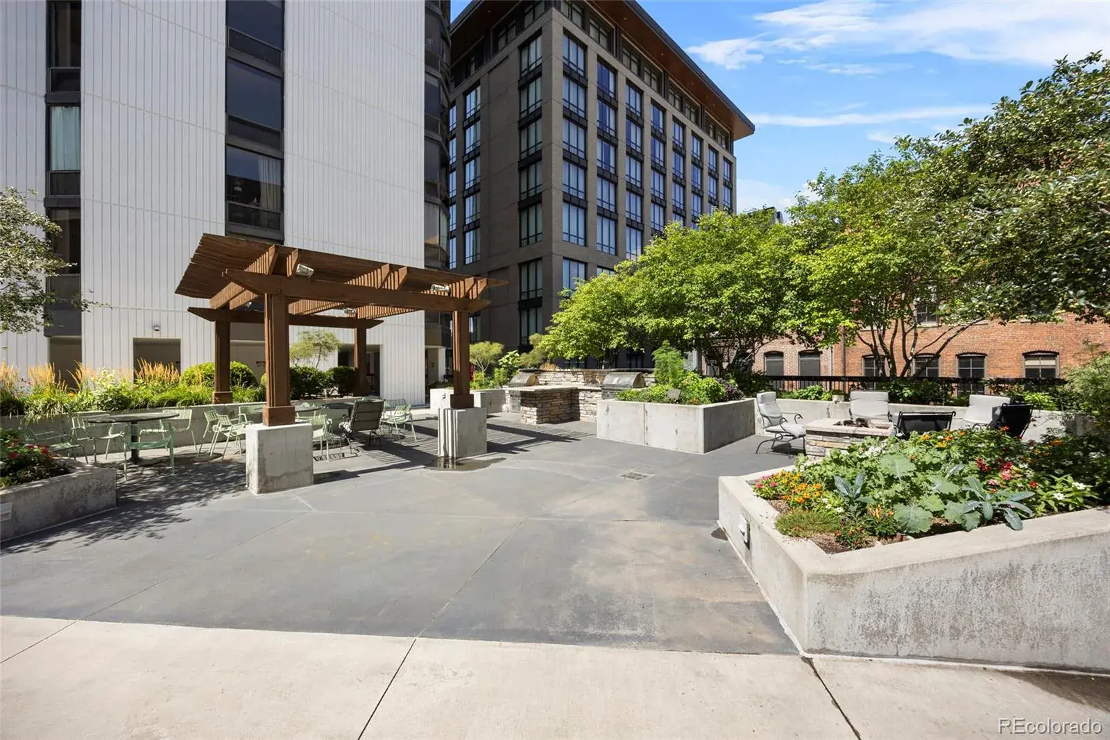 02172026004801 1600 30