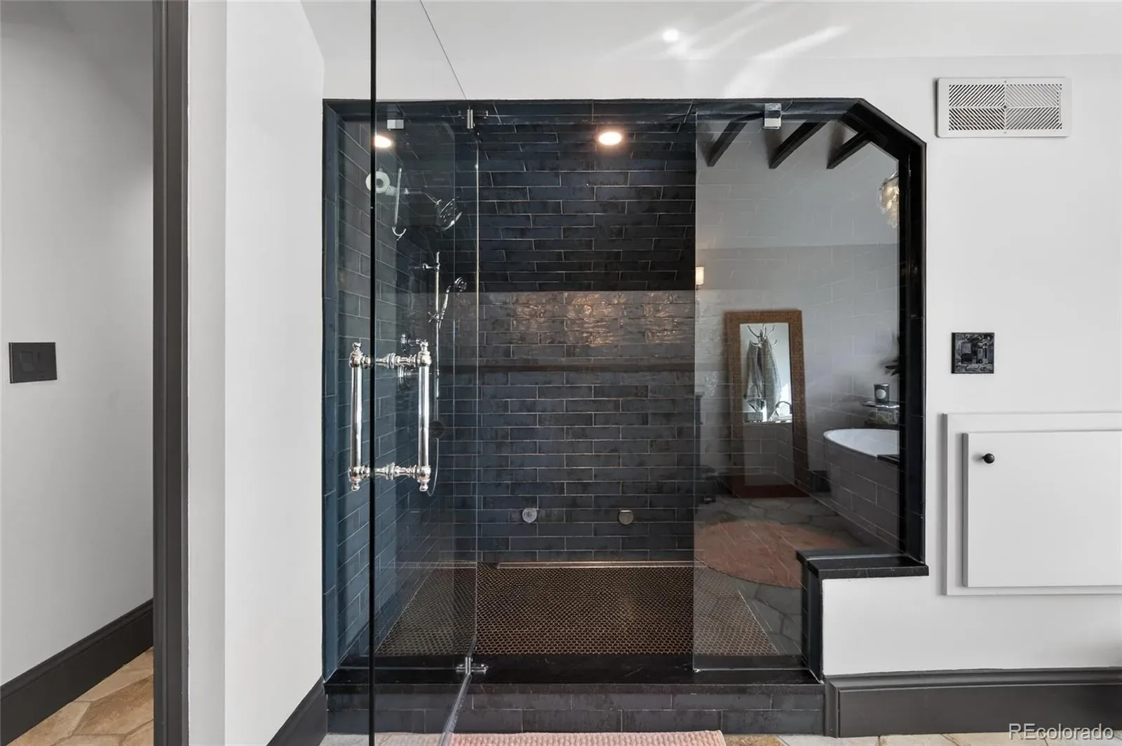 03272026031947 1600 33