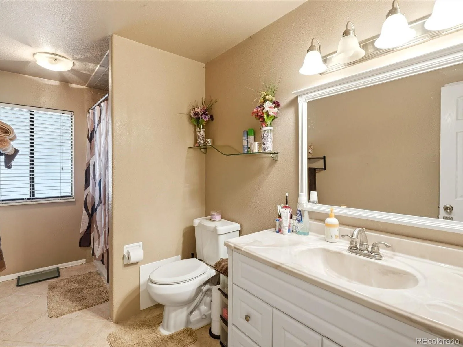 1736 S Olathe Street Aurora CO 80017 | MLS #REC4798062 08292026093723 1600 7