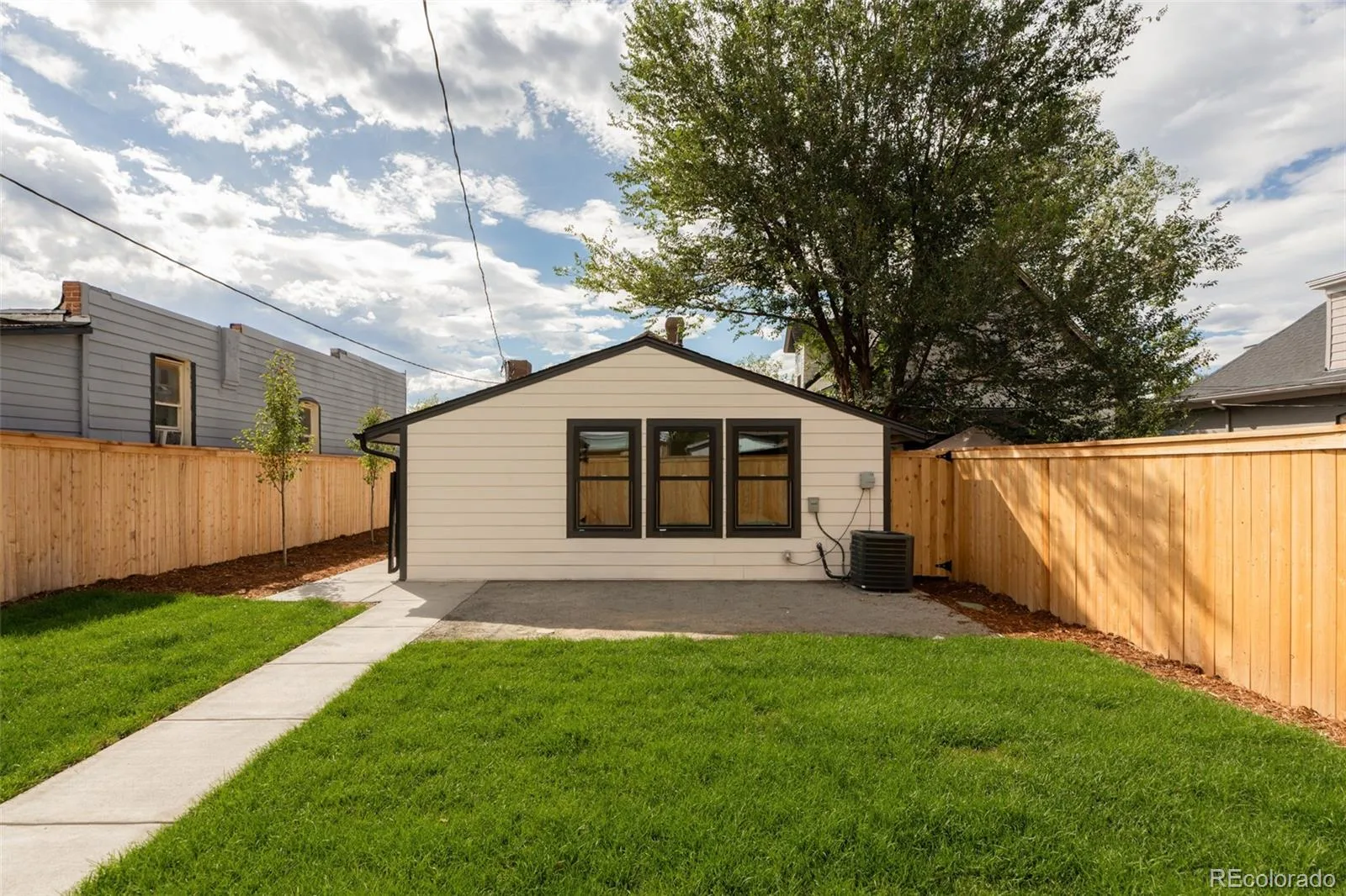 3326 Williams Denver CO 80205 | MLS #REC4802332 09242026095531 1600 26