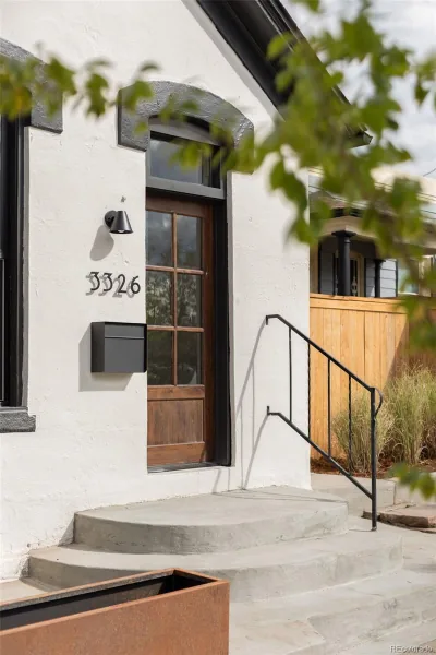 3326 Williams Denver CO 80205 | MLS #REC4802332 09242026095531 800 1