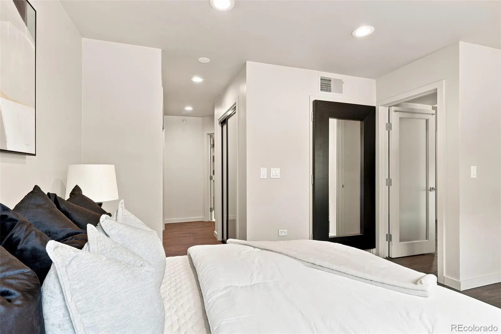 350 Detroit Street #103 Denver CO 80206 MLS #REC4803769 07092026211913 1600 23
