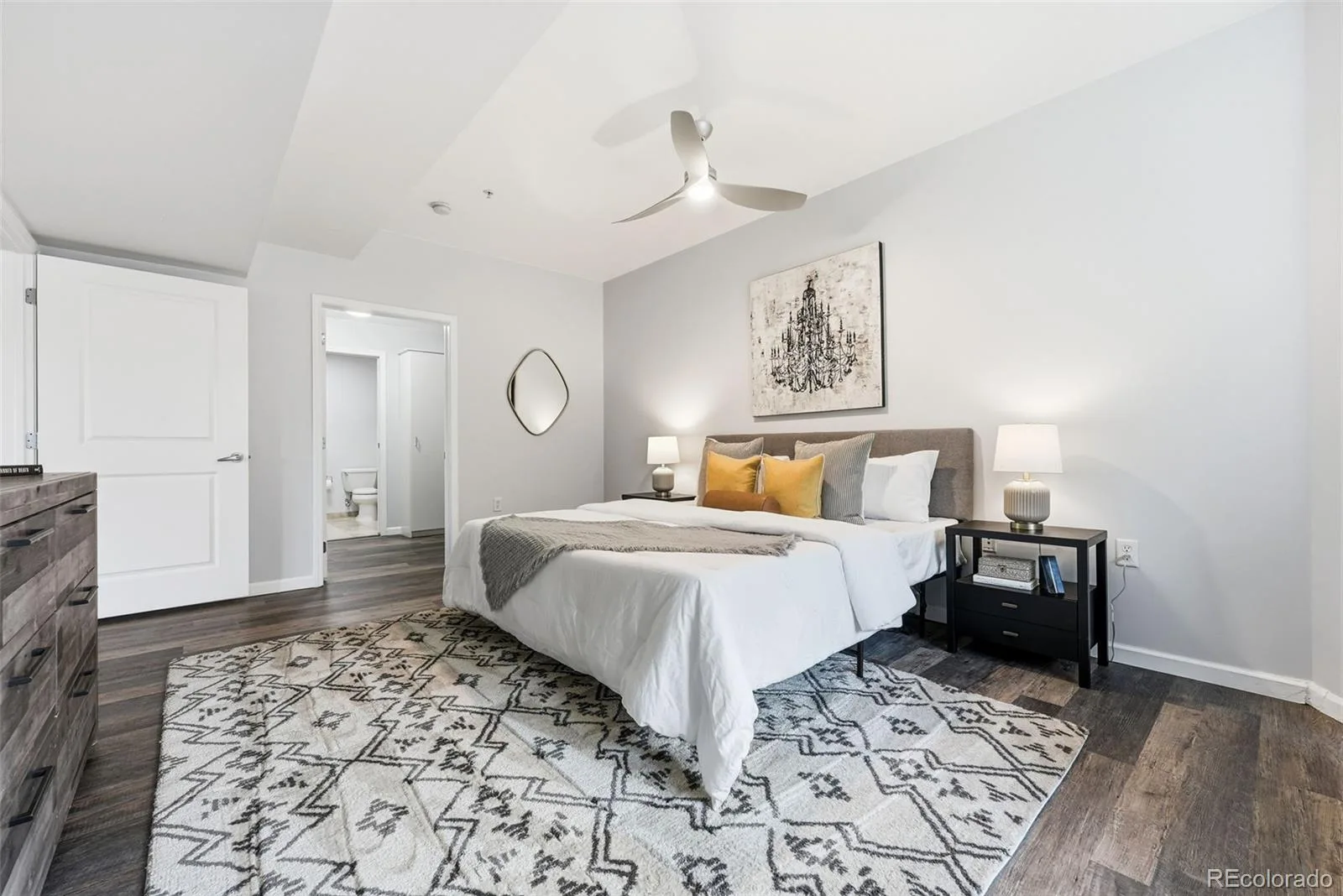 925 N Lincoln Street #5B Denver CO 80203 | MLS #REC4804167 08062026025506 1600 30