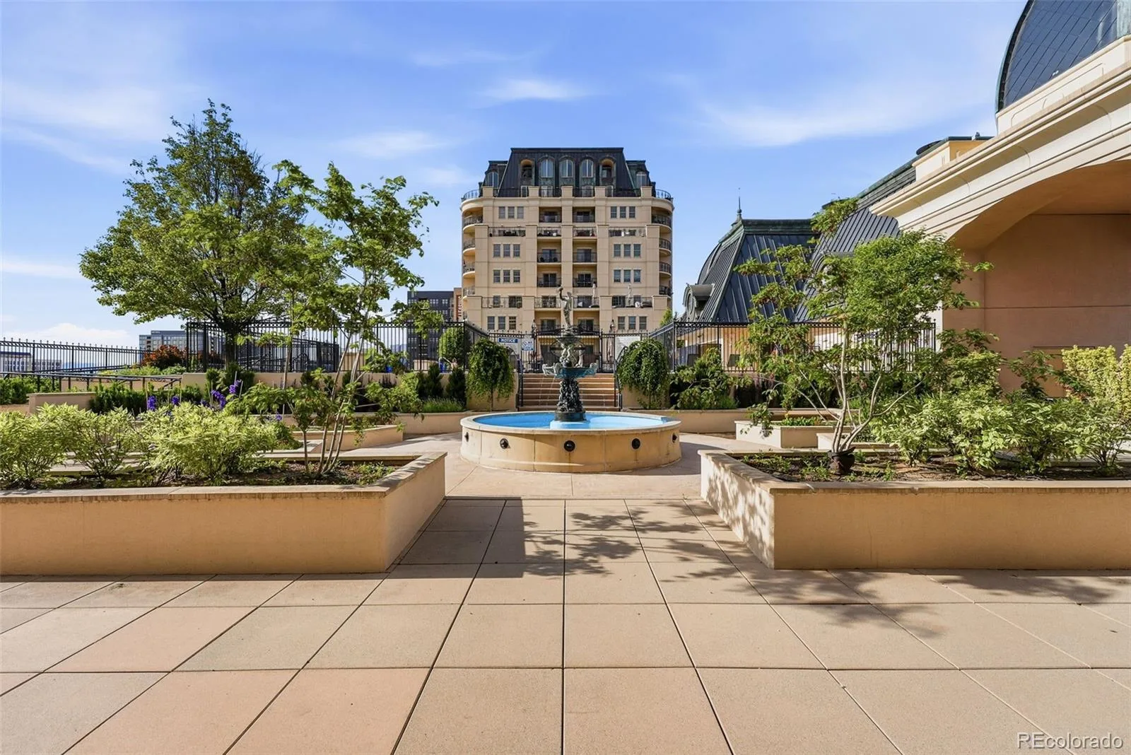 925 N Lincoln Street #5B Denver CO 80203 | MLS #REC4804167 08062026025506 1600 37
