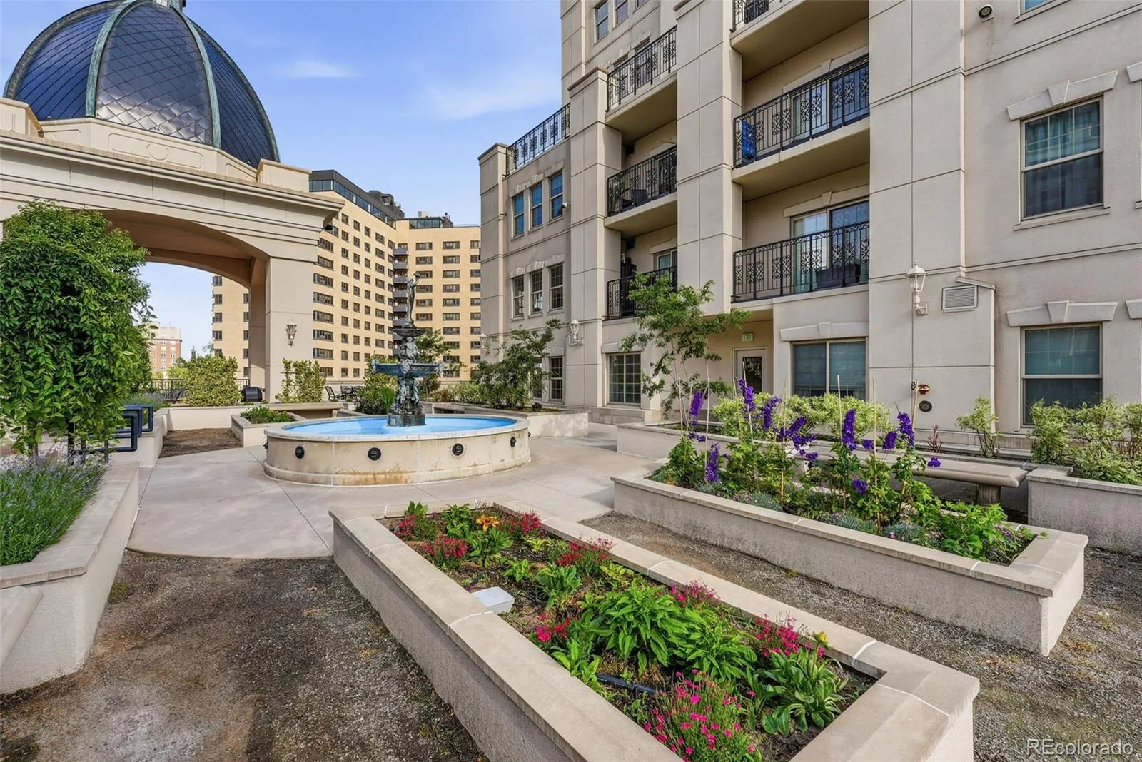 925 N Lincoln Street #5B Denver CO 80203 | MLS #REC4804167 08062026025506 1600 39