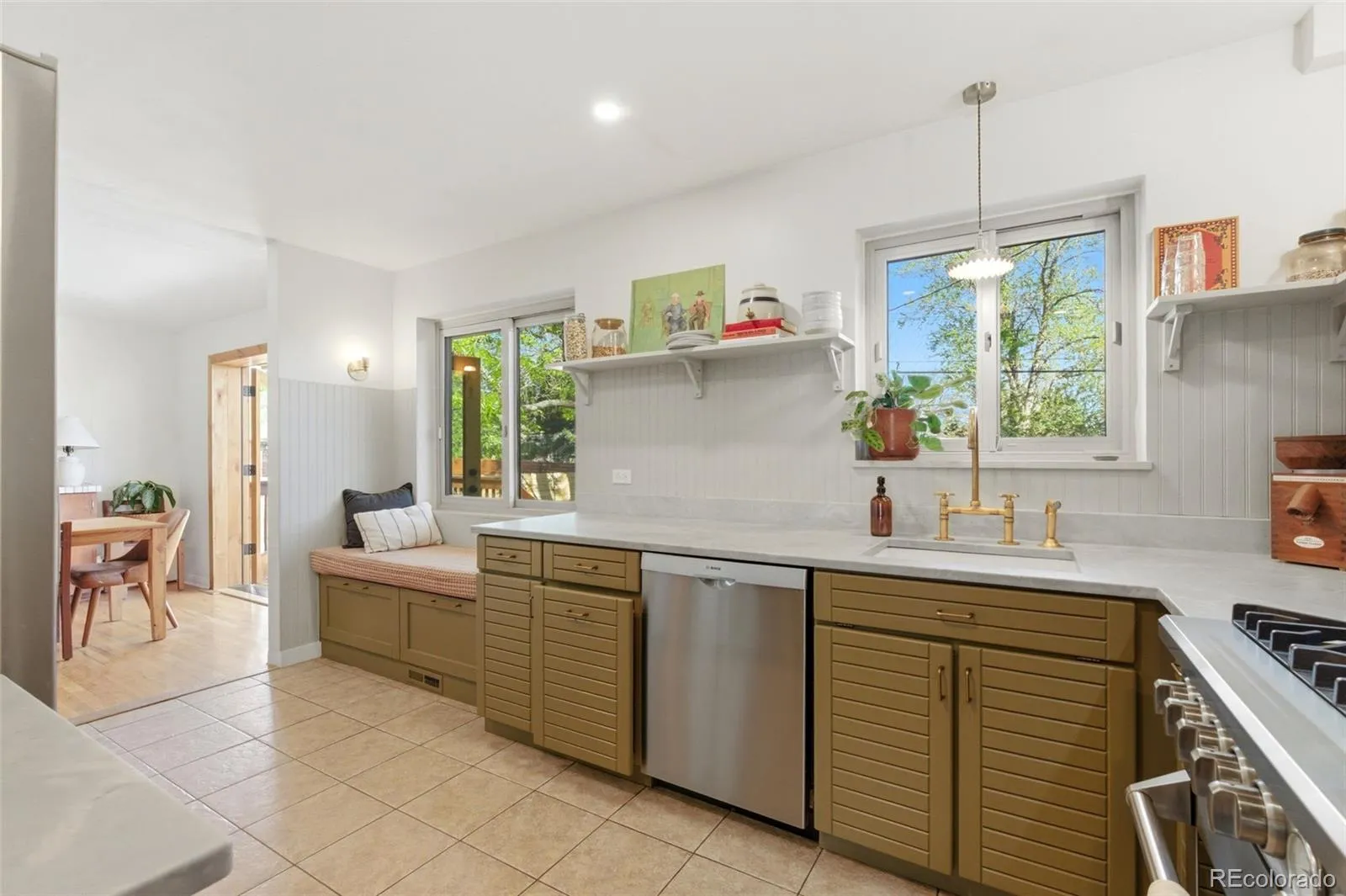 04172026205851 1600 16