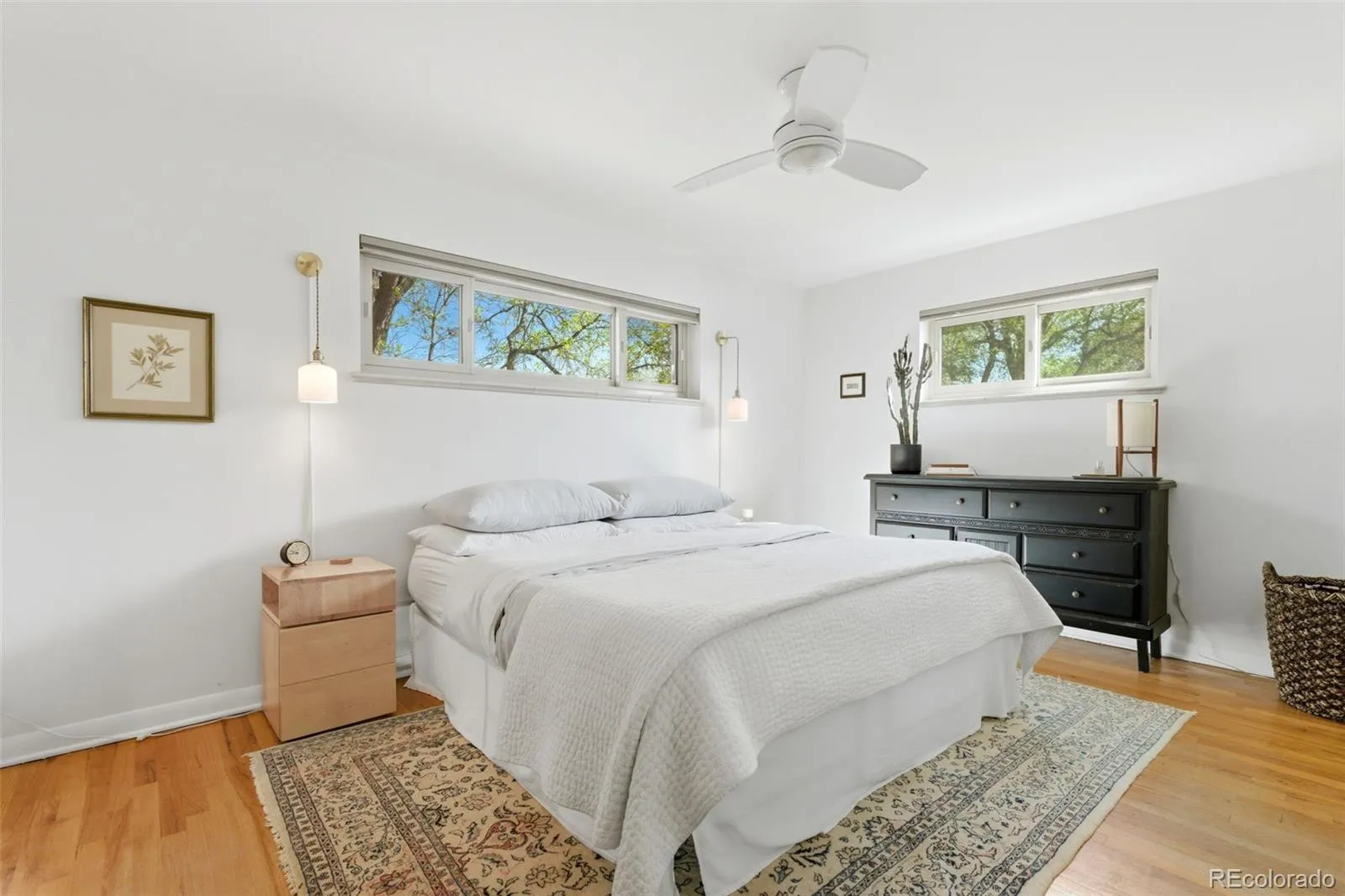 04172026205851 1600 18