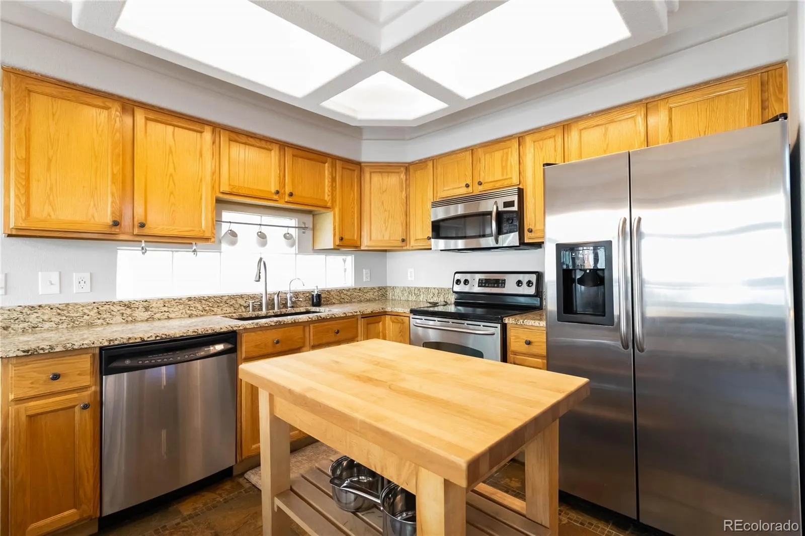1403 Laurenwood Way Highlands Ranch CO 80129 | MLS #REC4804915 04202026165204 1600 15