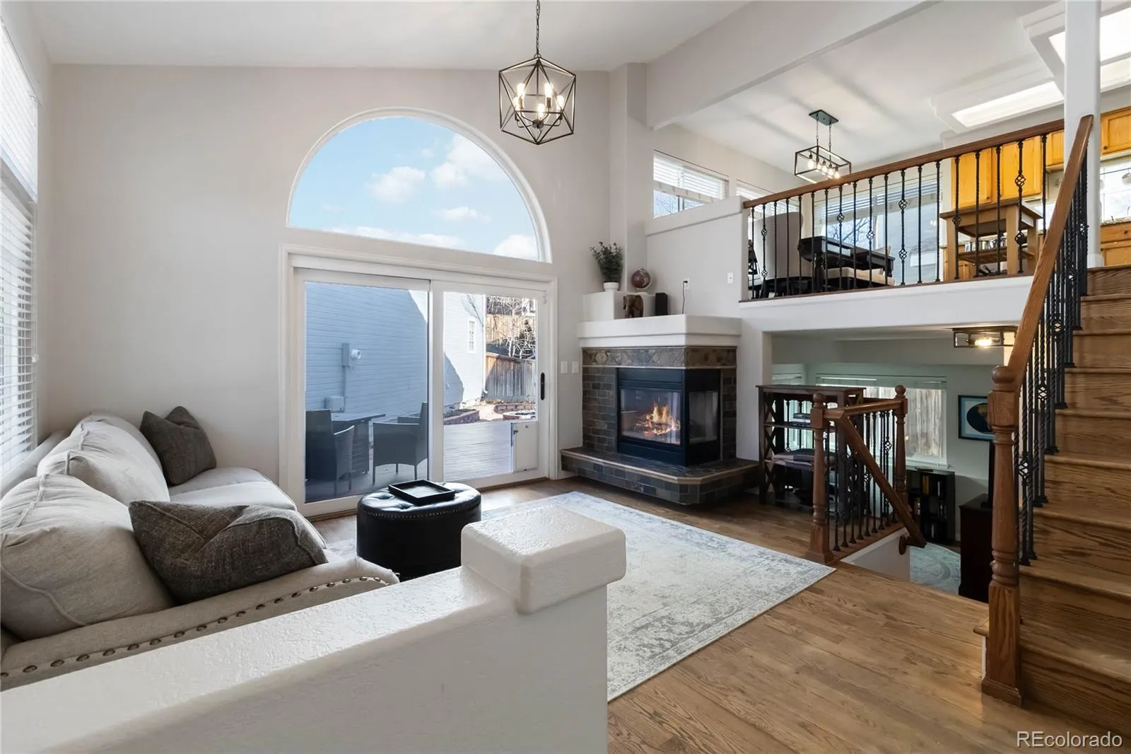 1403 Laurenwood Way Highlands Ranch CO 80129 | MLS #REC4804915 04202026165204 1600 6