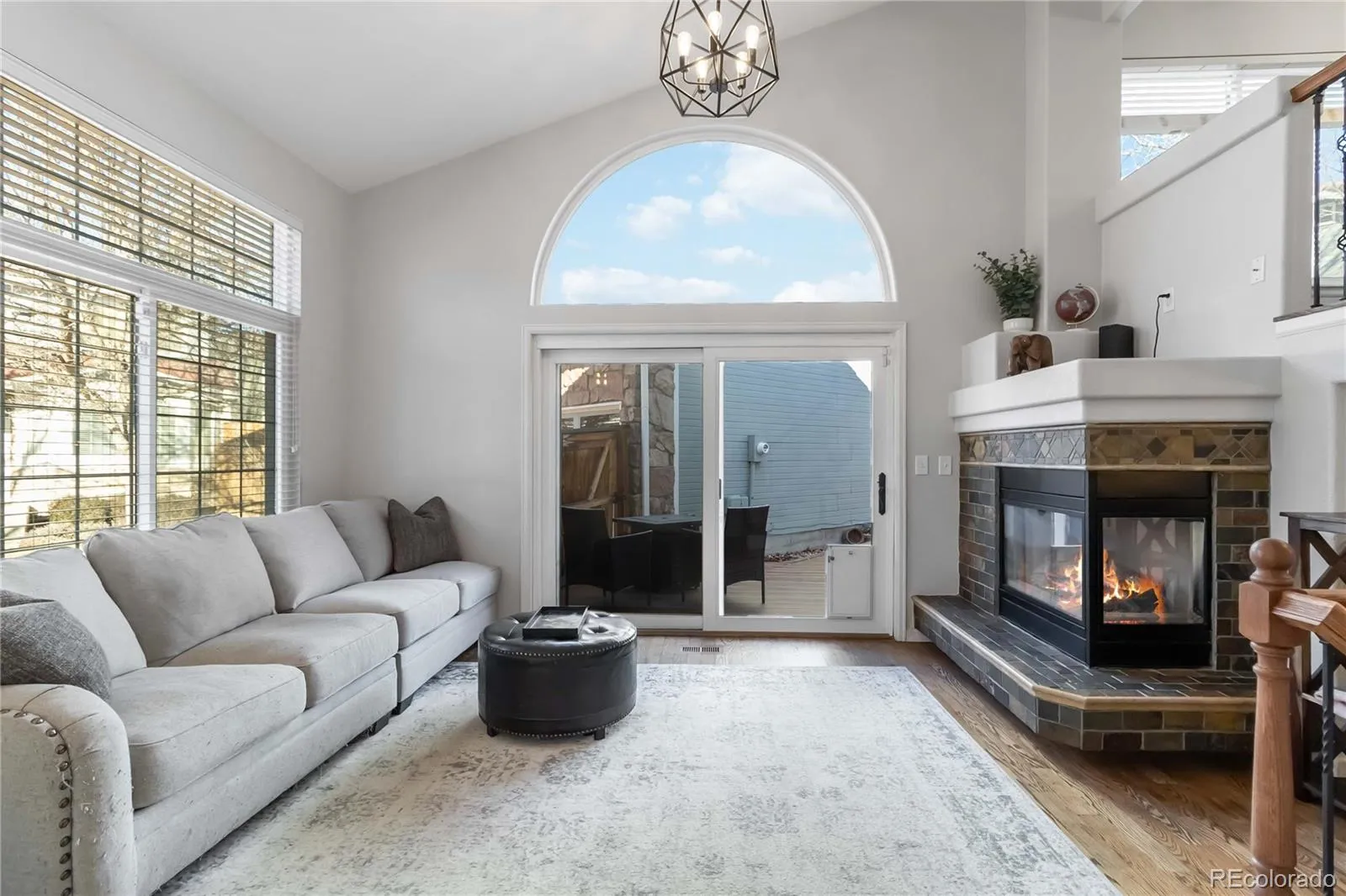 1403 Laurenwood Way Highlands Ranch CO 80129 | MLS #REC4804915 04202026165204 1600 8