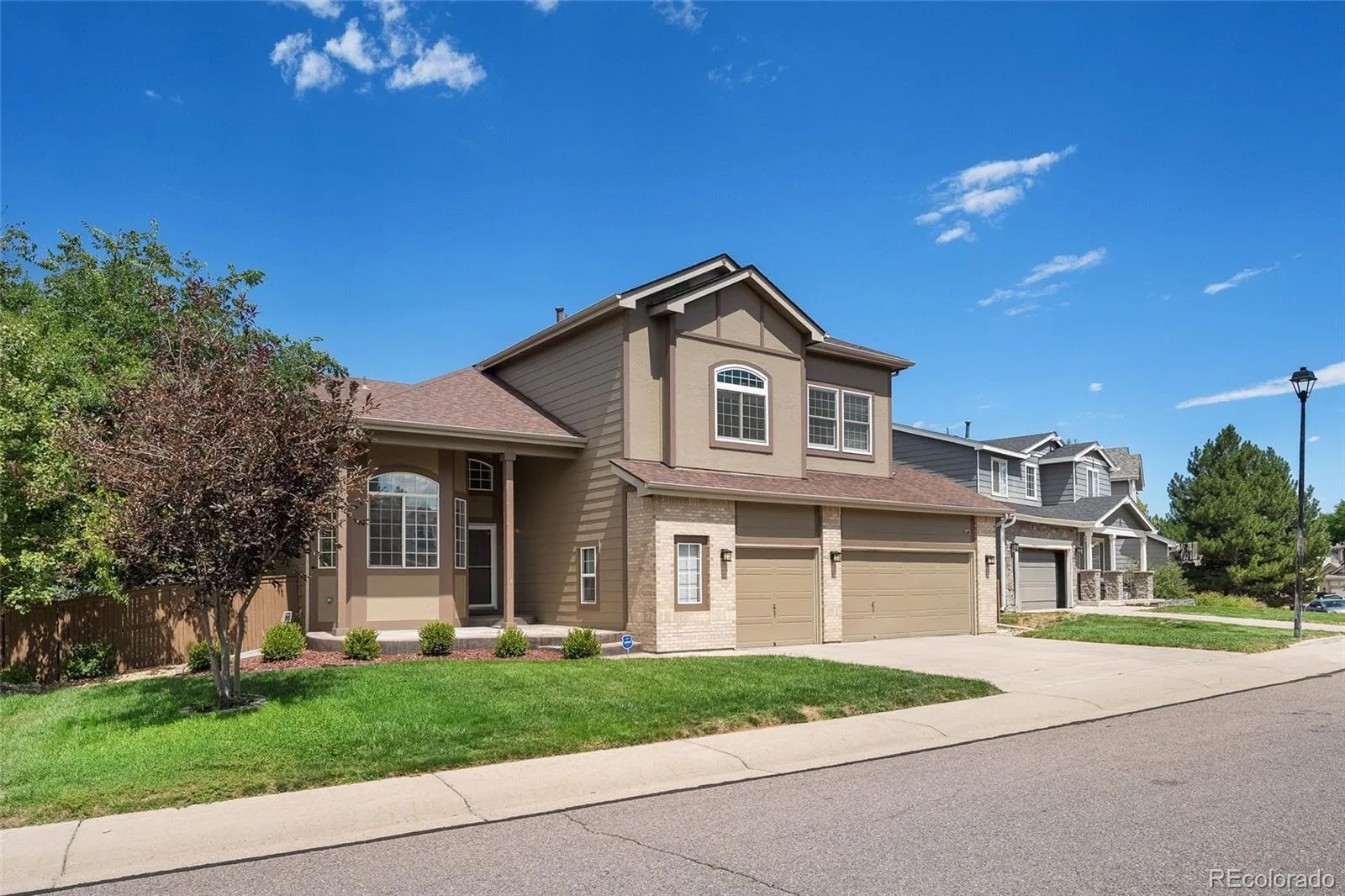 9477 Burgundy Circle Littleton CO 80126 | MLS #REC4809858 08192026174516 1600 1