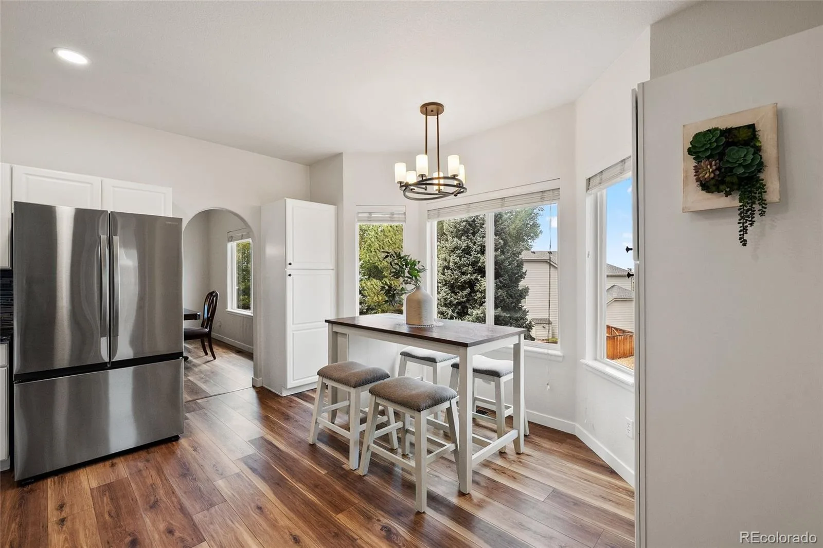 9477 Burgundy Circle Littleton CO 80126 | MLS #REC4809858 08192026174516 1600 17