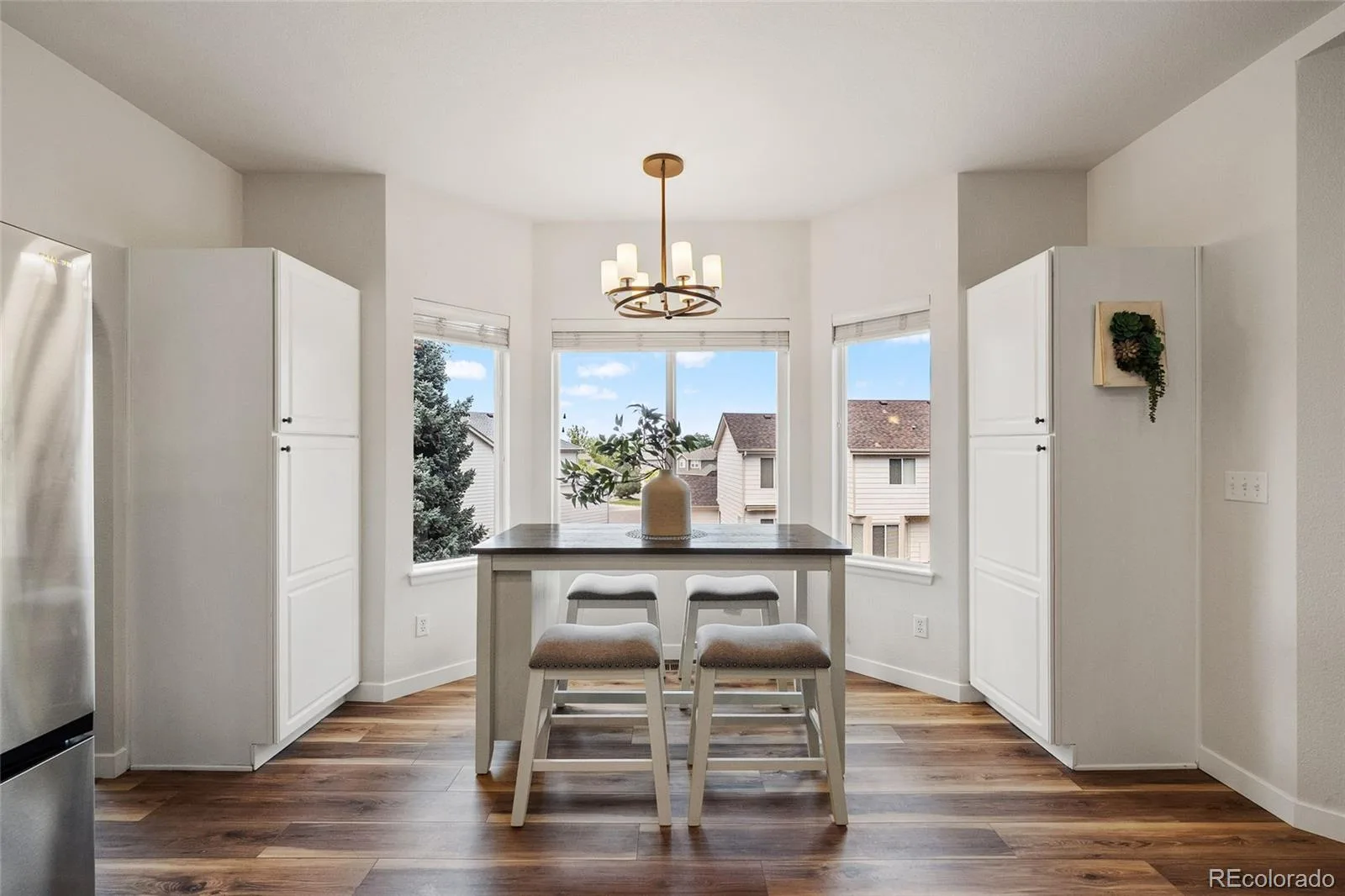 9477 Burgundy Circle Littleton CO 80126 | MLS #REC4809858 08192026174516 1600 18