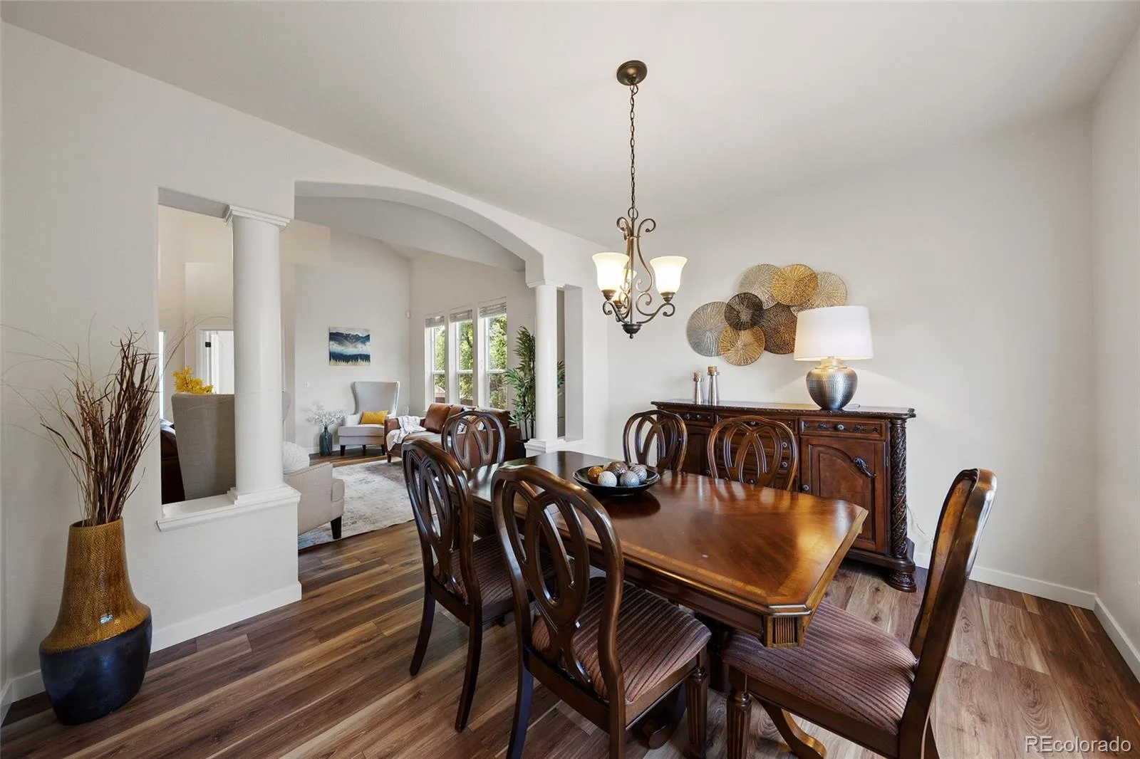 9477 Burgundy Circle Littleton CO 80126 | MLS #REC4809858 08192026174516 1600 19