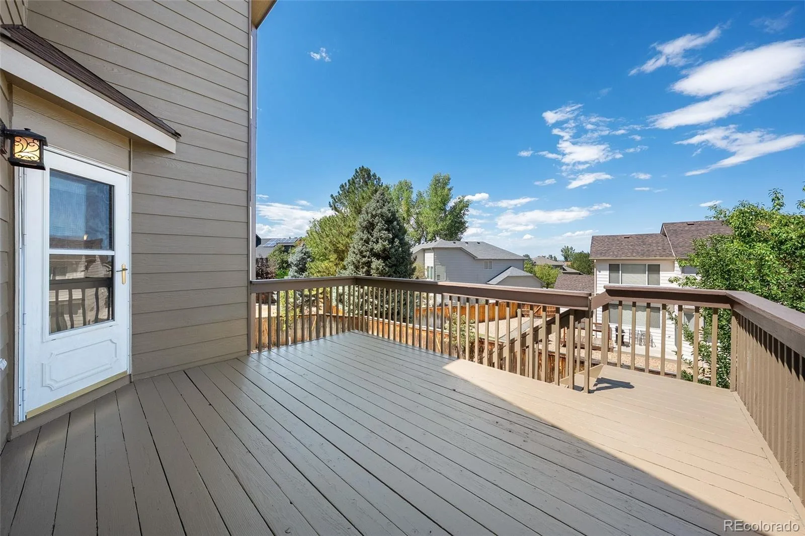 9477 Burgundy Circle Littleton CO 80126 | MLS #REC4809858 08192026174516 1600 41