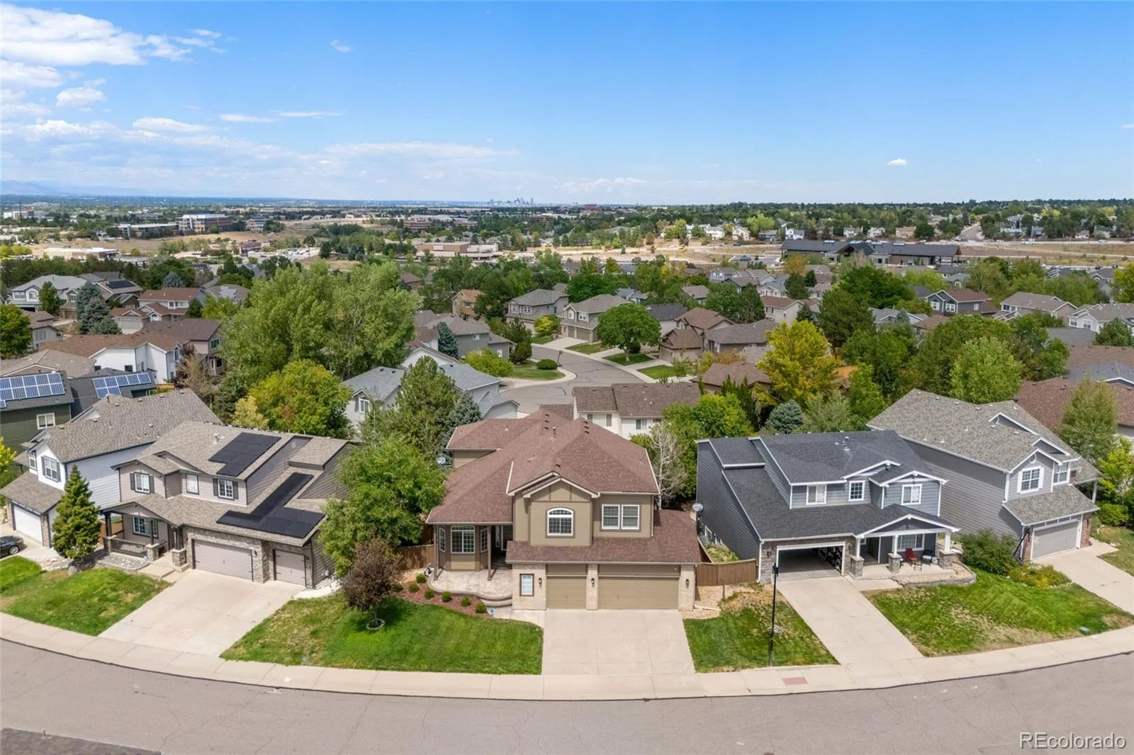 9477 Burgundy Circle Littleton CO 80126 | MLS #REC4809858 08192026174516 1600 45