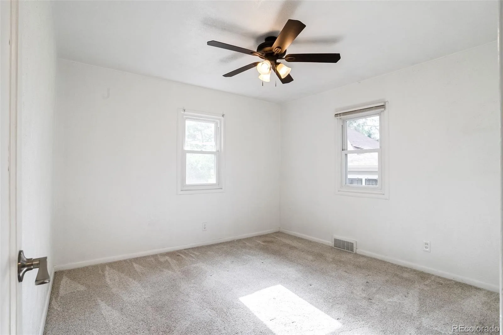 5683 W 41st Avenue Denver CO 80212 MLS #REC4811171 06092026204555 1600 22