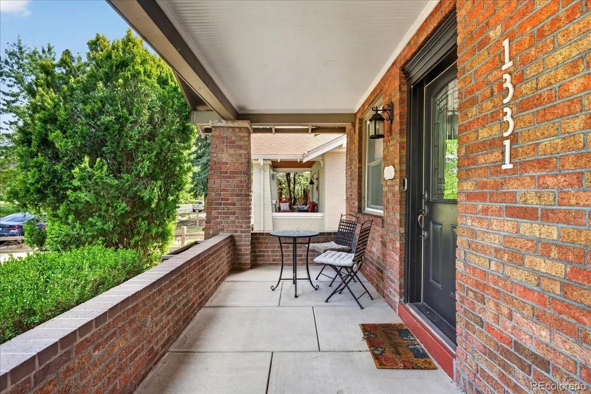 1331 Bellaire Street Denver CO 80220 MLS #REC4812414 05022026052029 1200 3