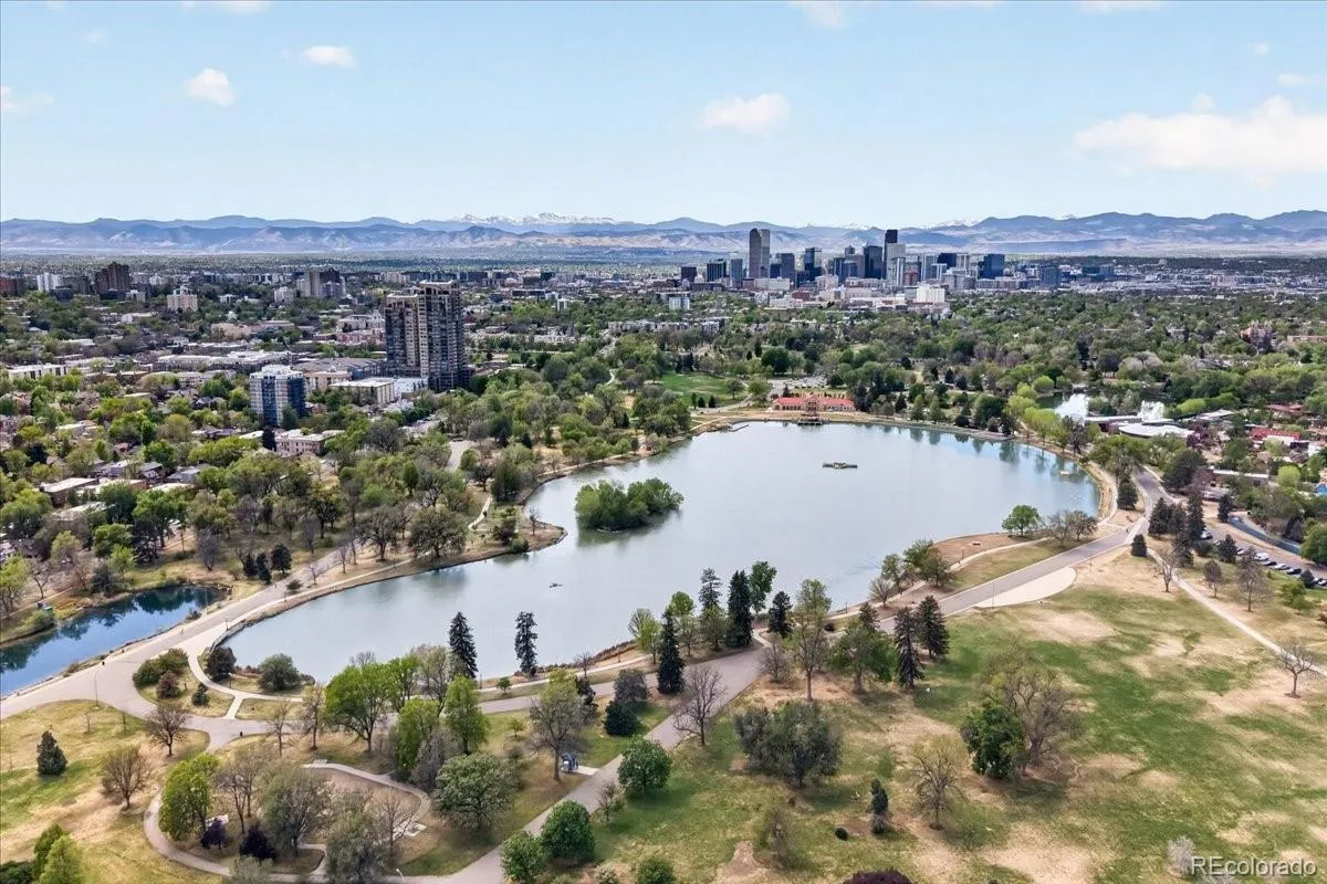 1331 Bellaire Street Denver CO 80220 MLS #REC4812414 05022026052029 1200 37