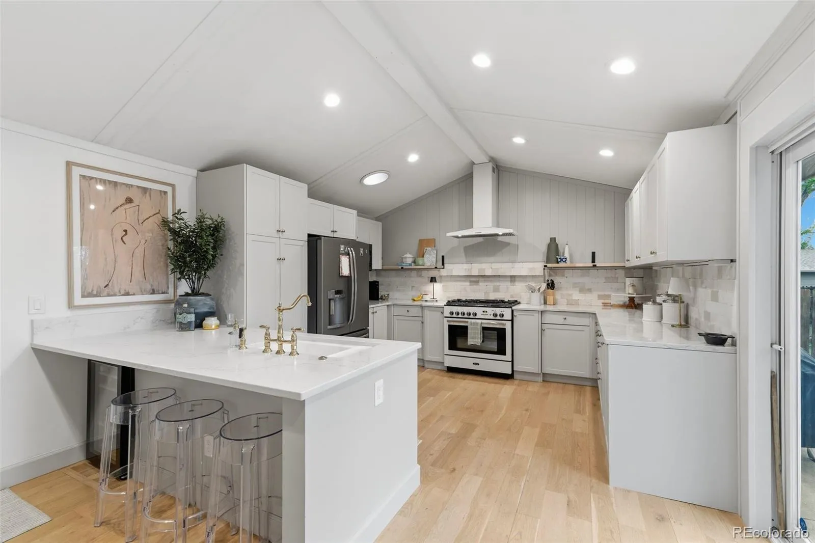 4179 E Peakview Circle Centennial CO 80121 MLS #REC4814297 05012026172624 1600 28