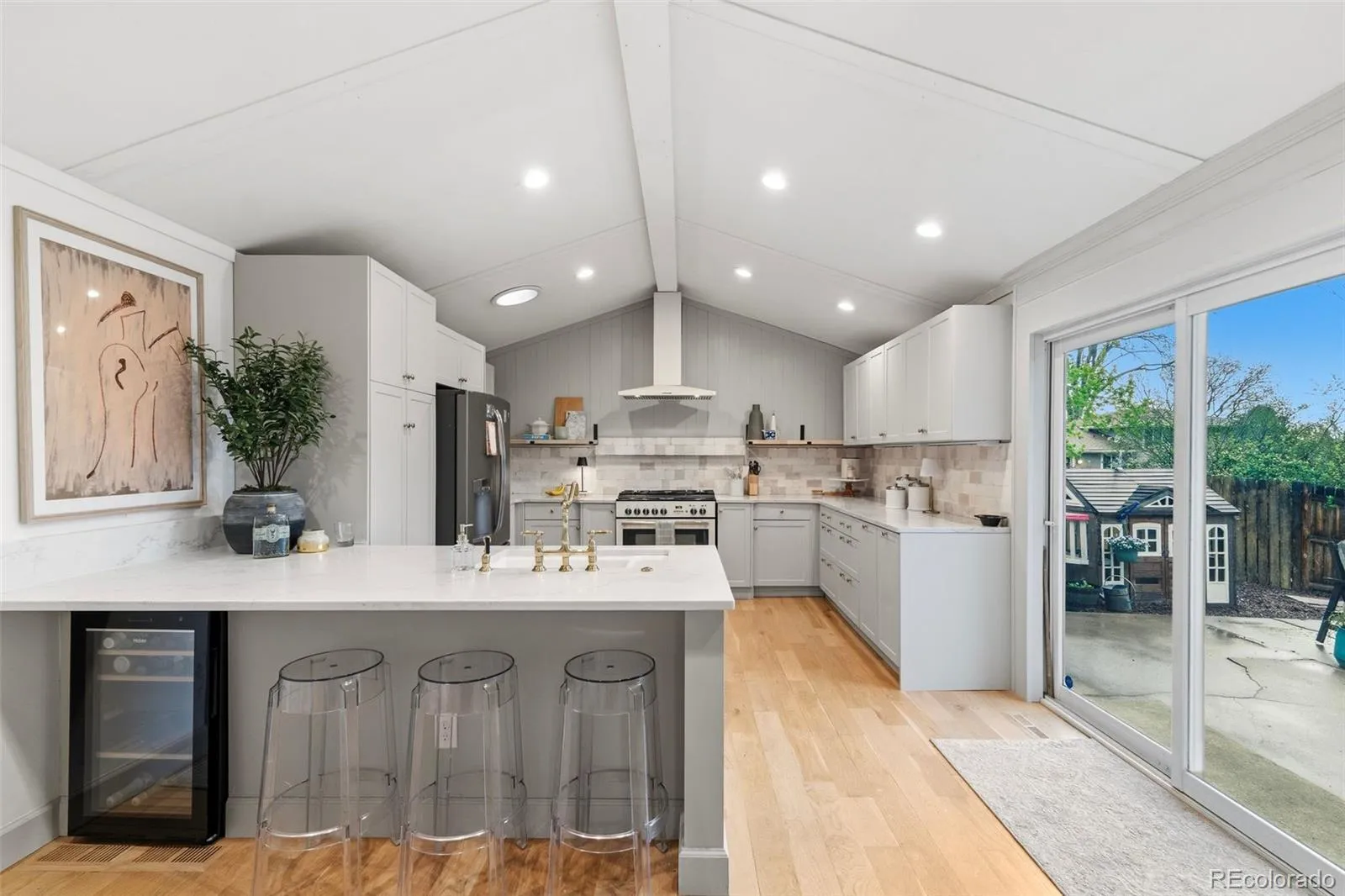4179 E Peakview Circle Centennial CO 80121 MLS #REC4814297 05012026172624 1600 29