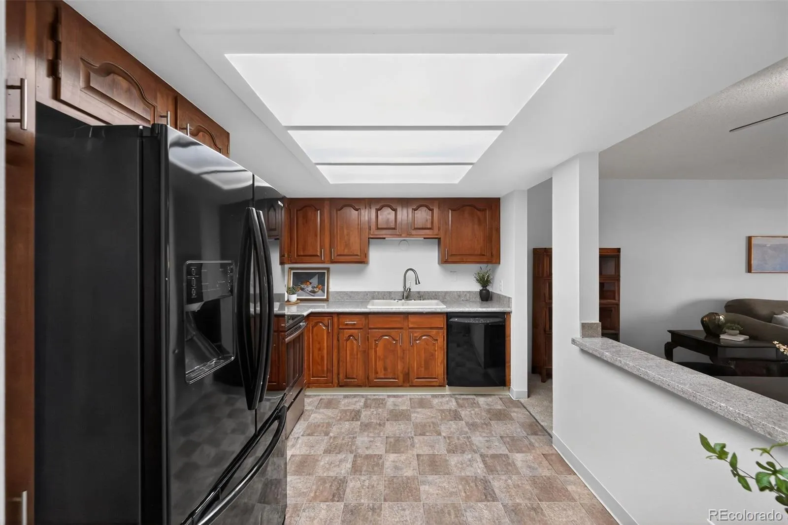 2868 S Heather Gardens Way #103 Aurora CO 80014 MLS #REC4815075 05252026040844 1600 11