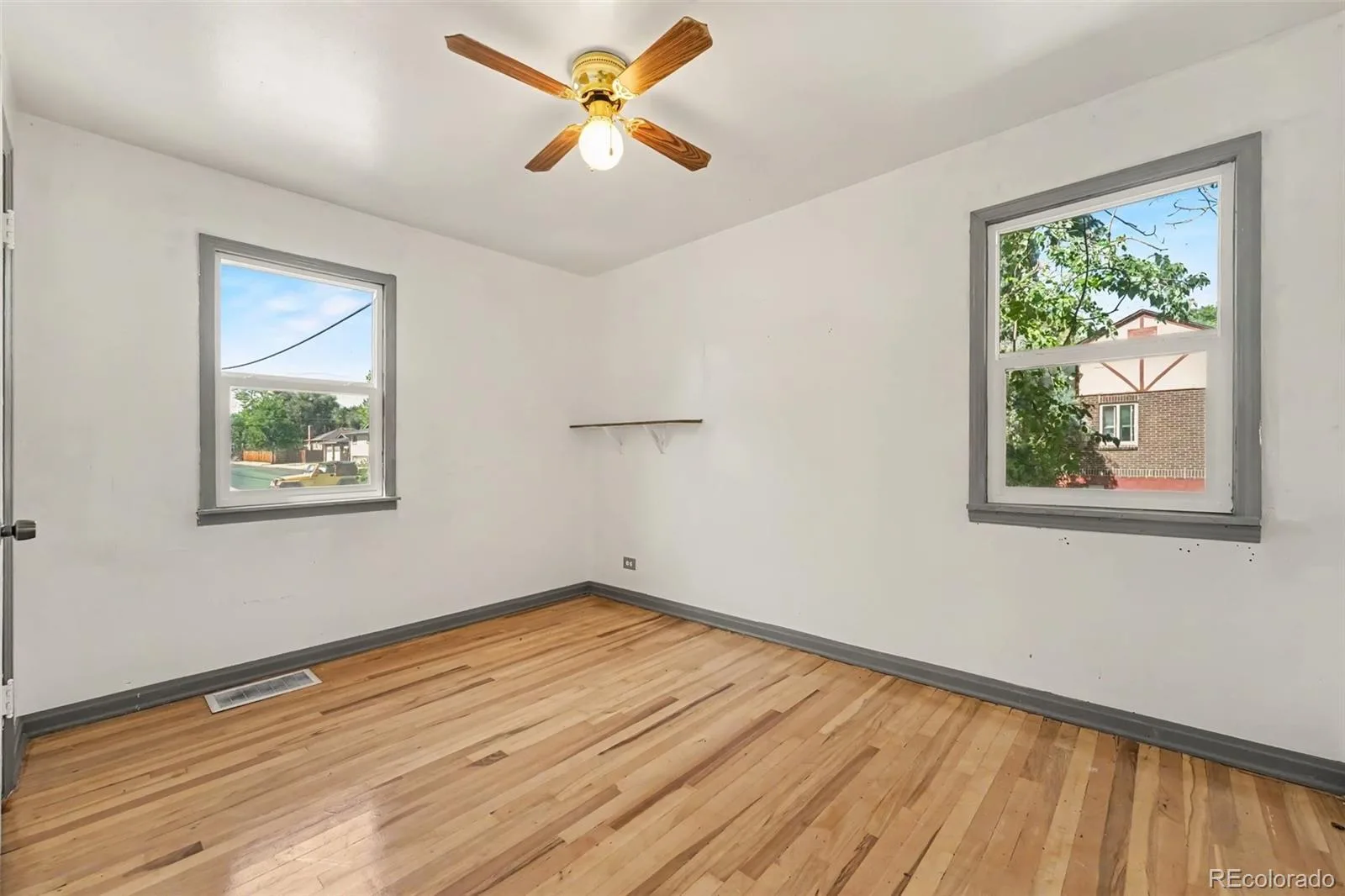 2192 Harlan Street Edgewater CO 80214 | MLS #REC4816258 10022026161848 1600 12