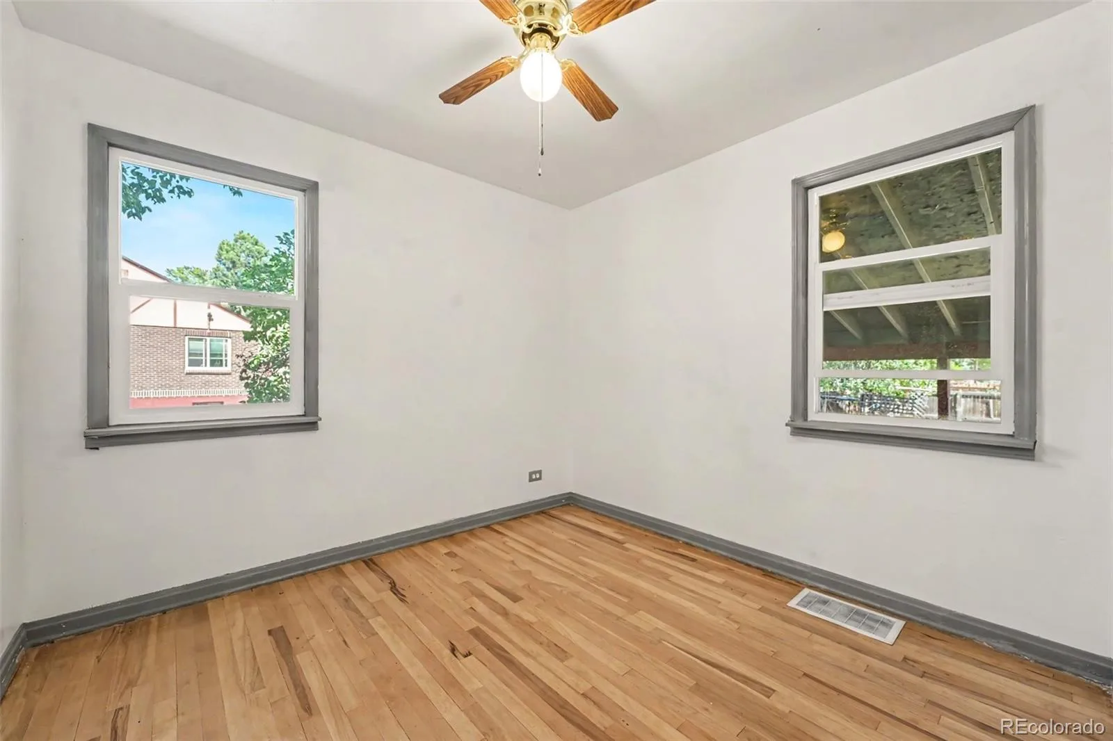 2192 Harlan Street Edgewater CO 80214 | MLS #REC4816258 10022026161848 1600 14